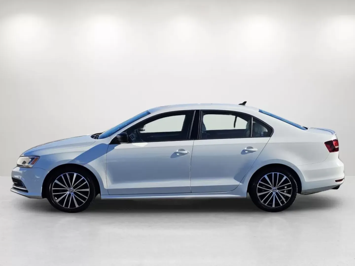 2016 Volkswagen Jetta 1.8T Sport (3VWD17AJ2GM) with an Other engine, located at 804 22nd Ave, Phenix City, AL, 36870, (334) 297-1860, 32.484749, -85.024475 - **Experience the Road Ahead with This 2016 Volkswagen Jetta 1.8T Sport at Gils Auto Phenix City**<br /> <br /> Are you seeking a reliable and stylish sedan that fits seamlessly into your lifestyle? Whether you're commuting to work, running errands around Phenix City, or heading out on weekend adven - Photo#7