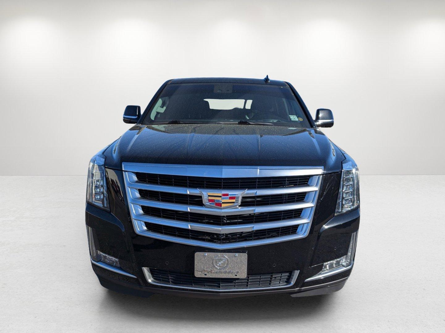 2017 /Jet Black Cadillac Escalade Luxury (1GYS4BKJ8HR) with an Gas V8 6.2L/376 engine, 8-Speed Automatic transmission, located at 804 22nd Ave, Phenix City, AL, 36870, (334) 297-1860, 32.484749, -85.024475 - 2017 Cadillac Escalade Luxury - Photo#1