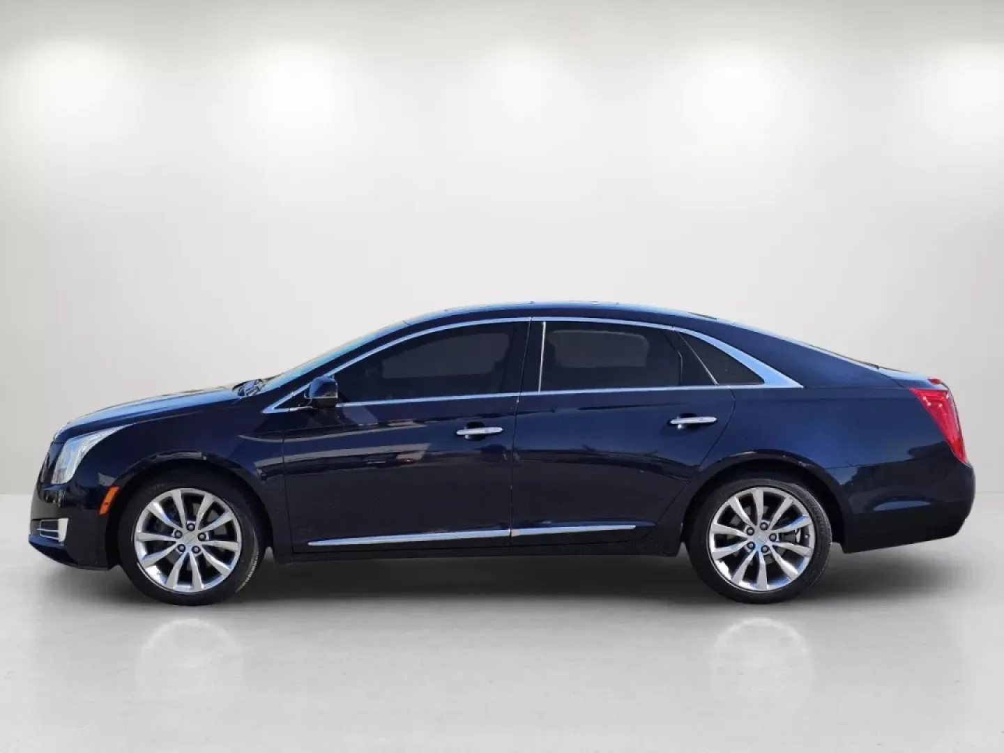 2017 /Medium Titanium with Jet Black accents Cadillac XTS Luxury (2G61M5S36H9) with an Other engine, located at 3959 U.S. 80 W, Phenix City, AL, 36870, (334) 297-4885, 32.469296, -85.135185 - Experience luxury like never before with the 2017 Cadillac XTS, now available at Gils Auto! Located at 3959 U.S. 80 W, Phenix City, AL 36870, our Buy Here Pay Here dealership specializes in providing exceptional vehicles with in-house financing options. Whether you're commuting daily, planning weeke - Photo#7