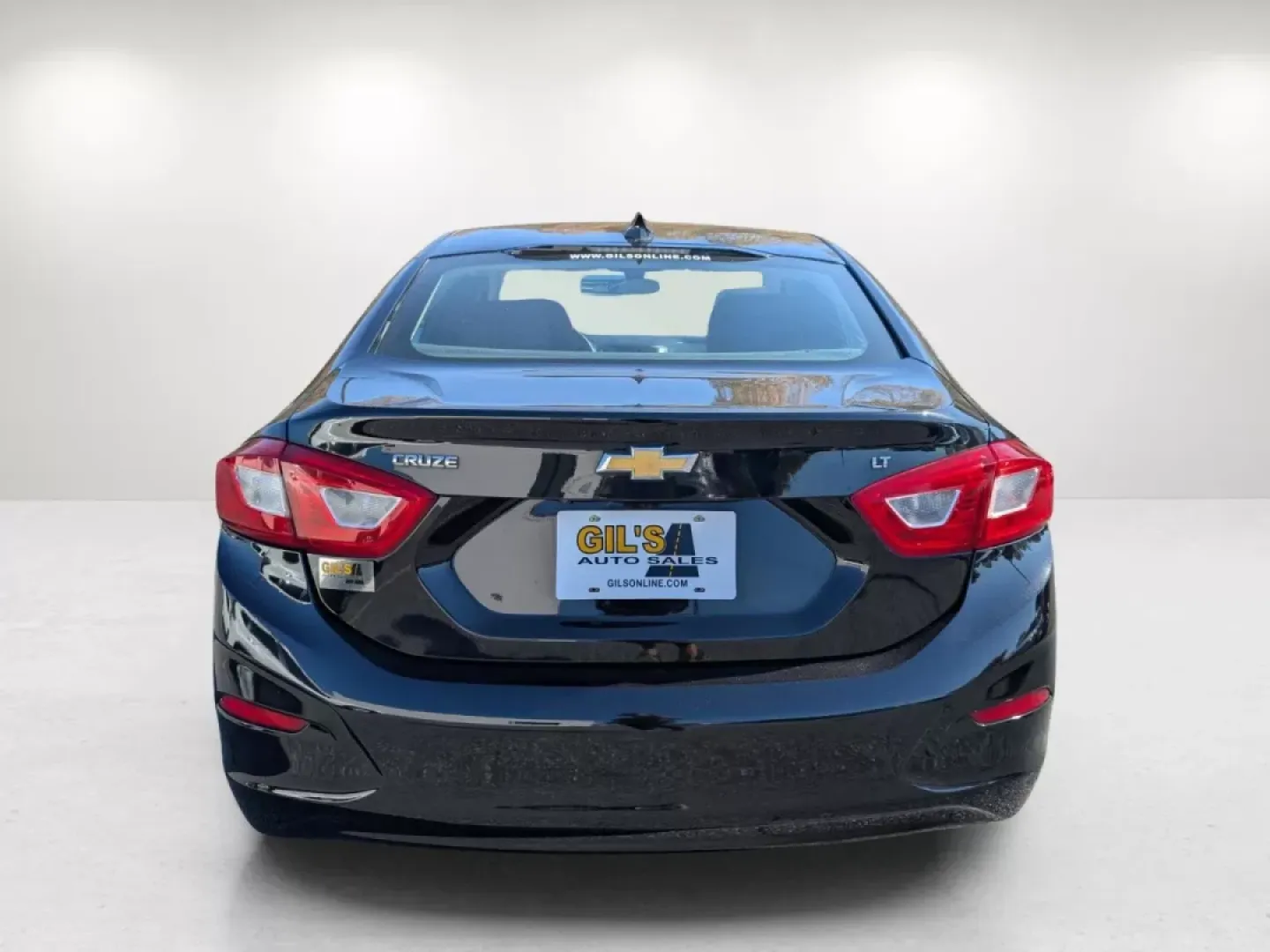 2017 /Jet Black Chevrolet Cruze LT (1G1BE5SM1H7) with an Other engine, located at 1430 Gateway Drive, Opelika, AL, 36801, (334) 239-0944, 32.637871, -85.409790 - 2017 Chevrolet Cruze LT - Photo#5