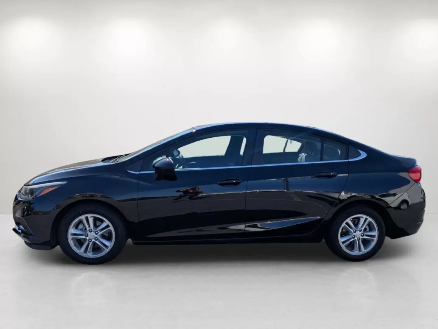 2017 /Jet Black Chevrolet Cruze LT (1G1BE5SM1H7) with an Other engine, located at 1430 Gateway Drive, Opelika, AL, 36801, (334) 239-0944, 32.637871, -85.409790 - 2017 Chevrolet Cruze LT - Photo#7