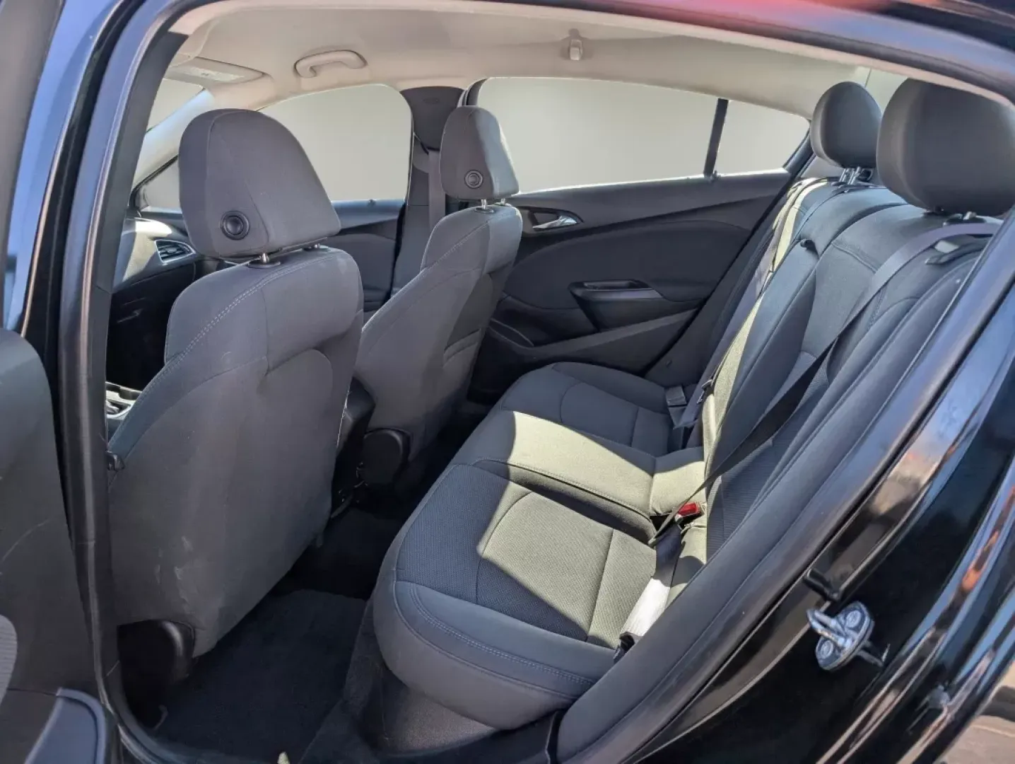 2017 /Jet Black Chevrolet Cruze LT (1G1BE5SM1H7) with an Other engine, located at 1430 Gateway Drive, Opelika, AL, 36801, (334) 239-0944, 32.637871, -85.409790 - 2017 Chevrolet Cruze LT - Photo#10