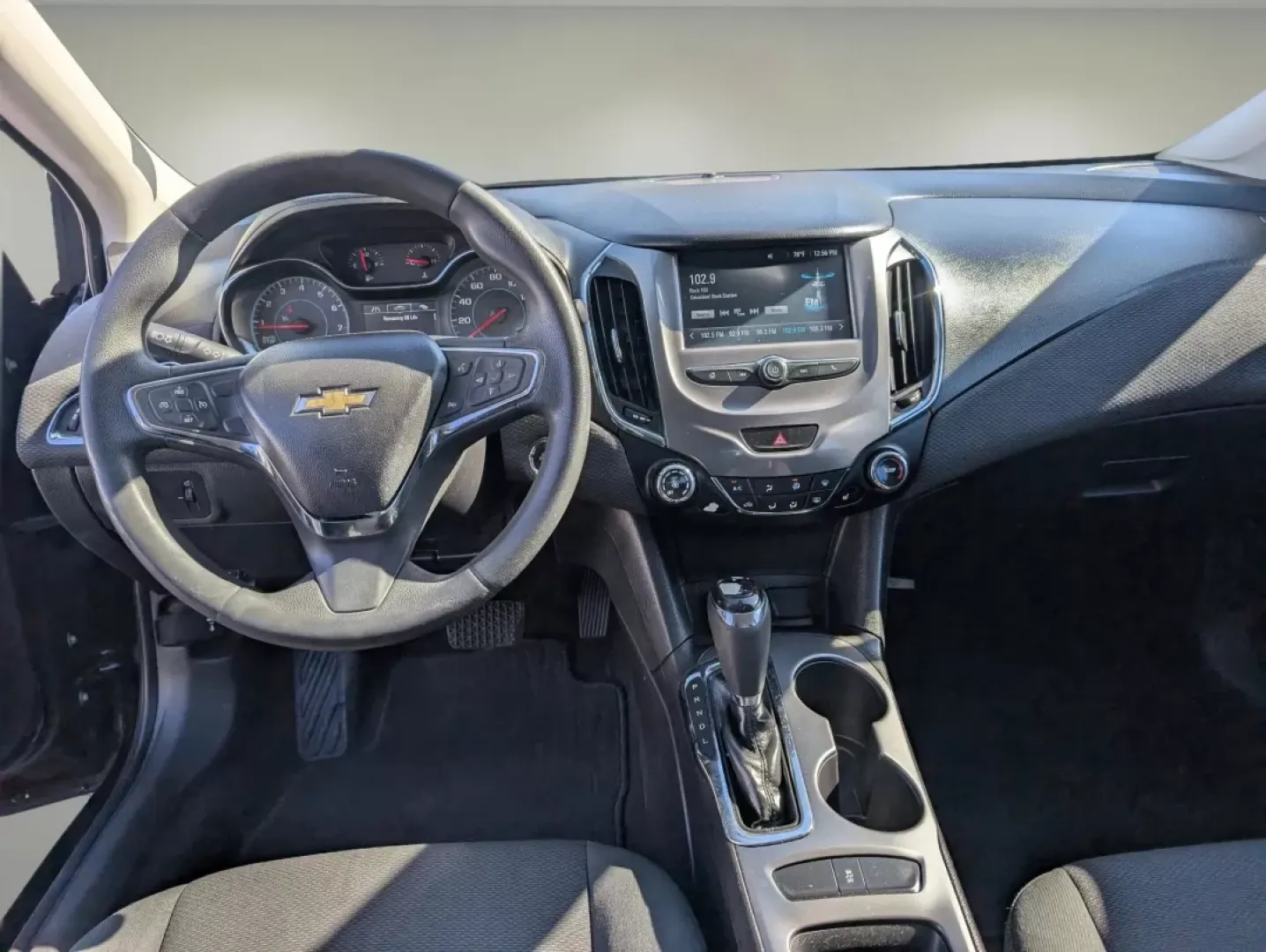 2017 /Jet Black Chevrolet Cruze LT (1G1BE5SM1H7) with an Other engine, located at 1430 Gateway Drive, Opelika, AL, 36801, (334) 239-0944, 32.637871, -85.409790 - 2017 Chevrolet Cruze LT - Photo#11