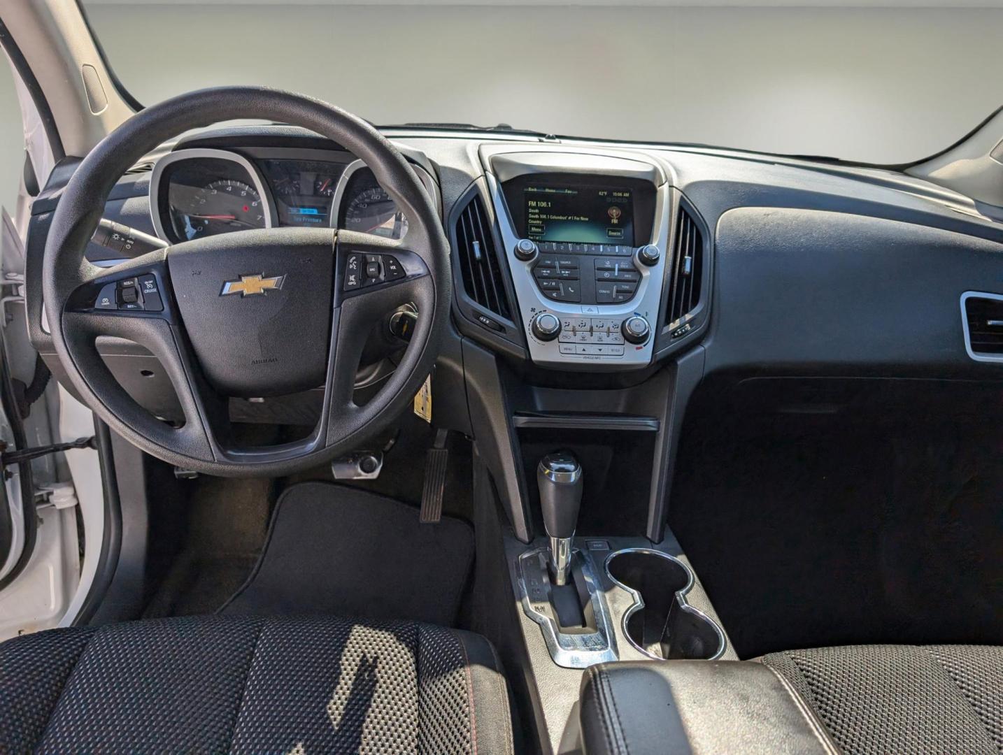 2017 /Jet Black Chevrolet Equinox LS (2GNALBEK4H1) with an Gas I4 2.4/145 engine, 6-Speed Automatic transmission, located at 5115 14th Ave., Columbus, GA, 31904, (706) 323-0345, 32.511494, -84.971046 - 2017 Chevrolet Equinox LS - Photo#11