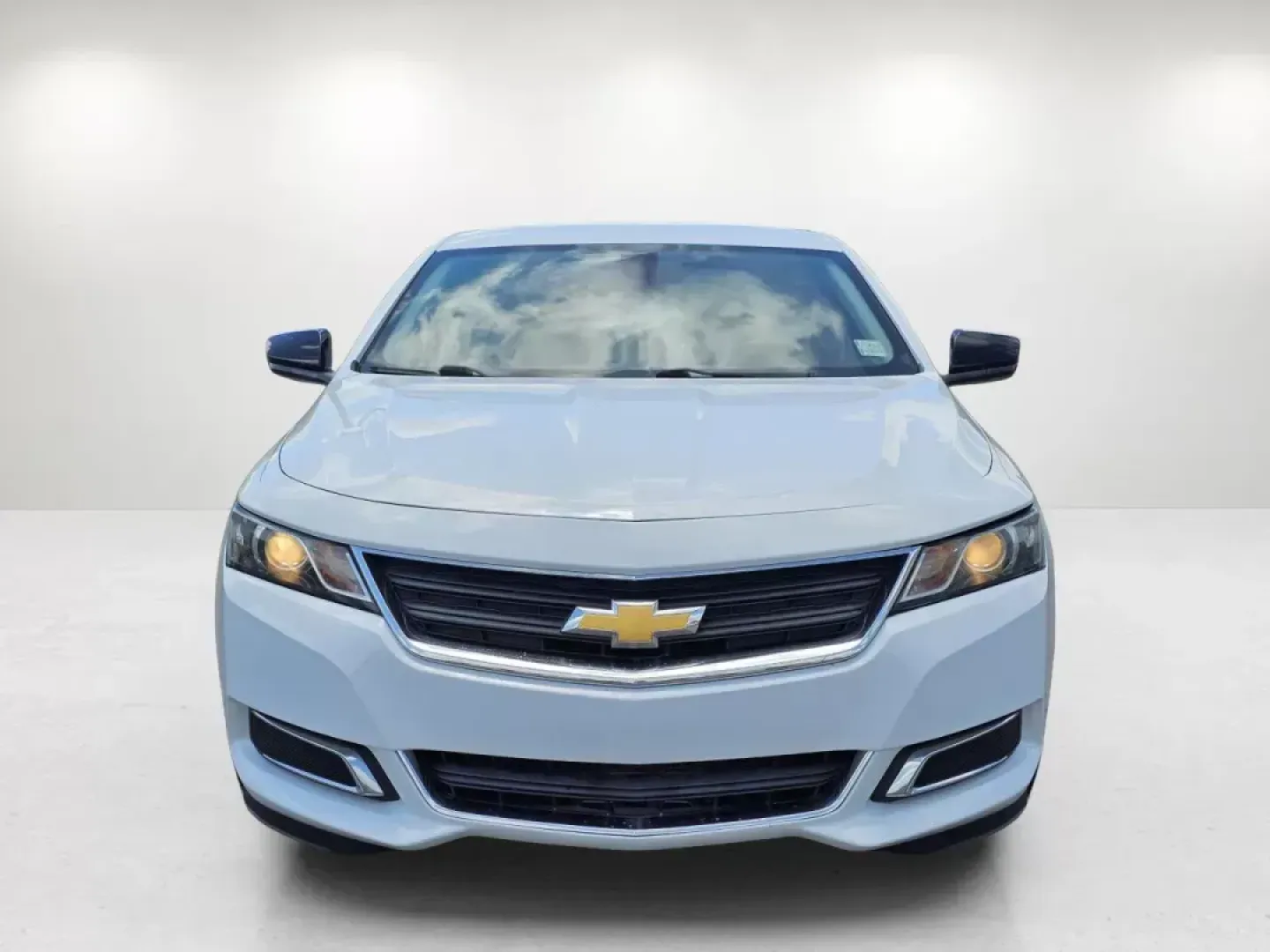 2017 /Jet Black/Dark Titanium Chevrolet Impala LS (2G11Z5SA5H9) with an Gas I4 2.5L/150 engine, 6-Speed Automatic transmission, located at 521 Old Farm Lane Rd, Prattville, AL, 36066, (334) 325-1505, 32.482460, -86.416367 - **Elevate Your Daily Drive with the 2017 Chevrolet Impala at Gils Auto - Prattville!**<br /> <br /> Are you ready to transform your daily commute into an effortless experience? The 2017 Chevrolet Impala is more than just a vehicle; it's a lifestyle upgrade that suits both the busy professional and t - Photo#2