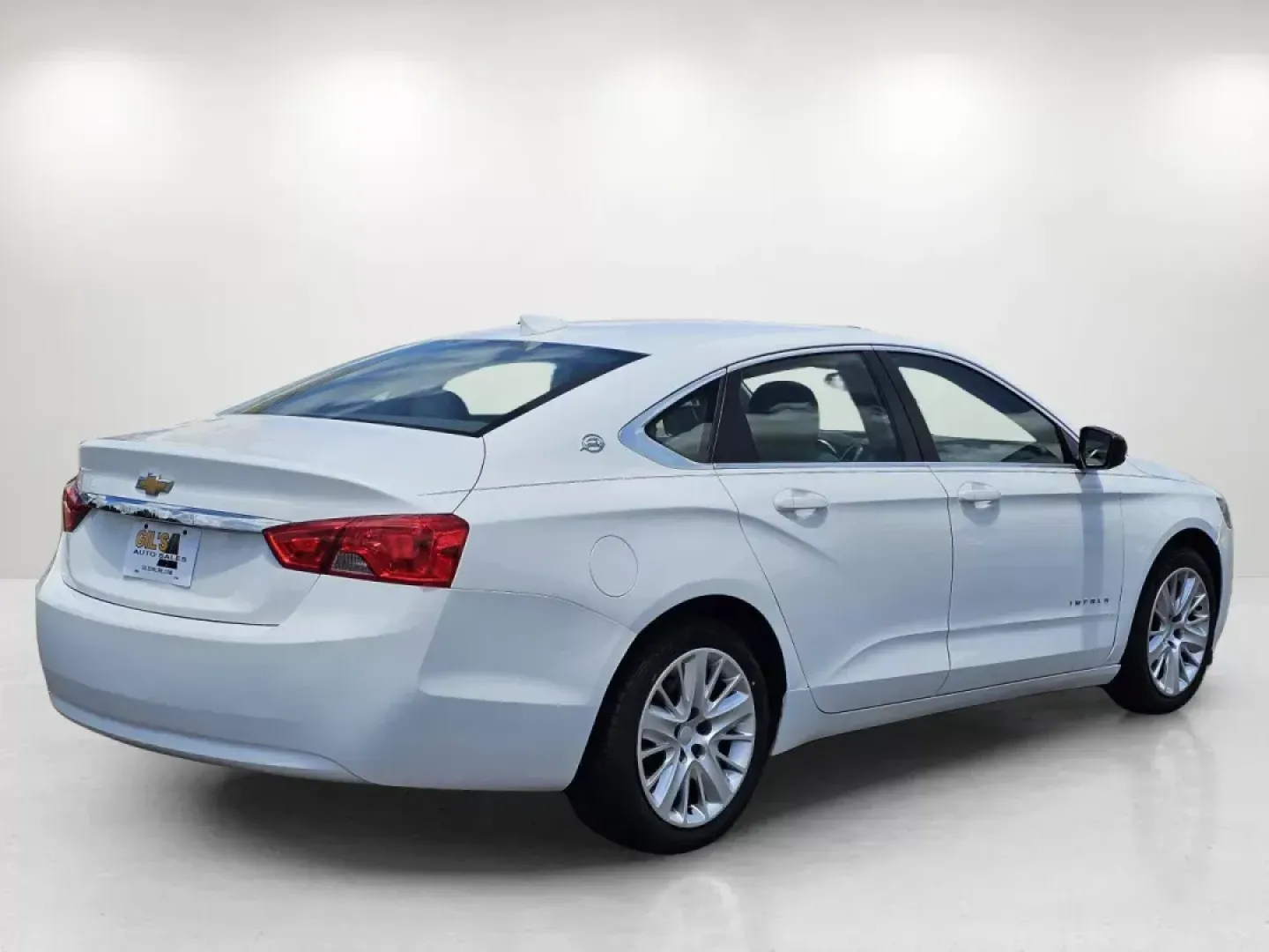 2017 /Jet Black/Dark Titanium Chevrolet Impala LS (2G11Z5SA5H9) with an Gas I4 2.5L/150 engine, 6-Speed Automatic transmission, located at 521 Old Farm Lane Rd, Prattville, AL, 36066, (334) 325-1505, 32.482460, -86.416367 - **Elevate Your Daily Drive with the 2017 Chevrolet Impala at Gils Auto - Prattville!**<br /> <br /> Are you ready to transform your daily commute into an effortless experience? The 2017 Chevrolet Impala is more than just a vehicle; it's a lifestyle upgrade that suits both the busy professional and t - Photo#5