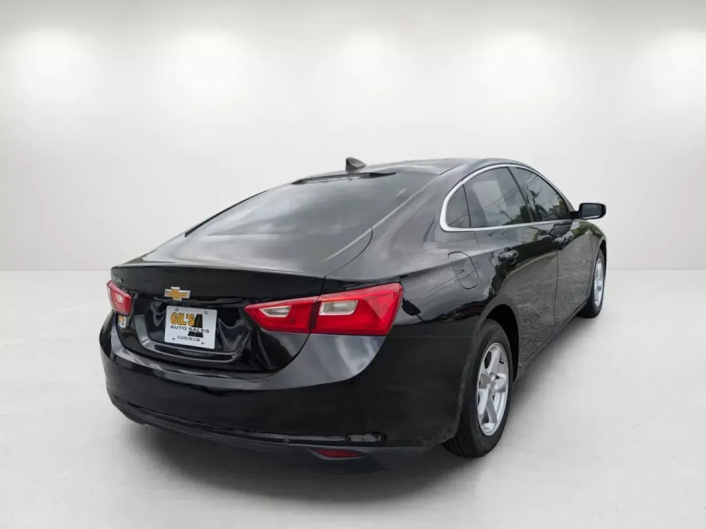 2017 /Dark Atmosphere/Medium Ash Gray Chevrolet Malibu LS (1G1ZB5ST1HF) with an Turbocharged Gas I4 1.5L/91 engine, 6-Speed Automatic transmission, located at 3959 U.S. 80 W, Phenix City, AL, 36870, (334) 297-4885, 32.469296, -85.135185 - 2017 Chevrolet Malibu LS - Photo#4