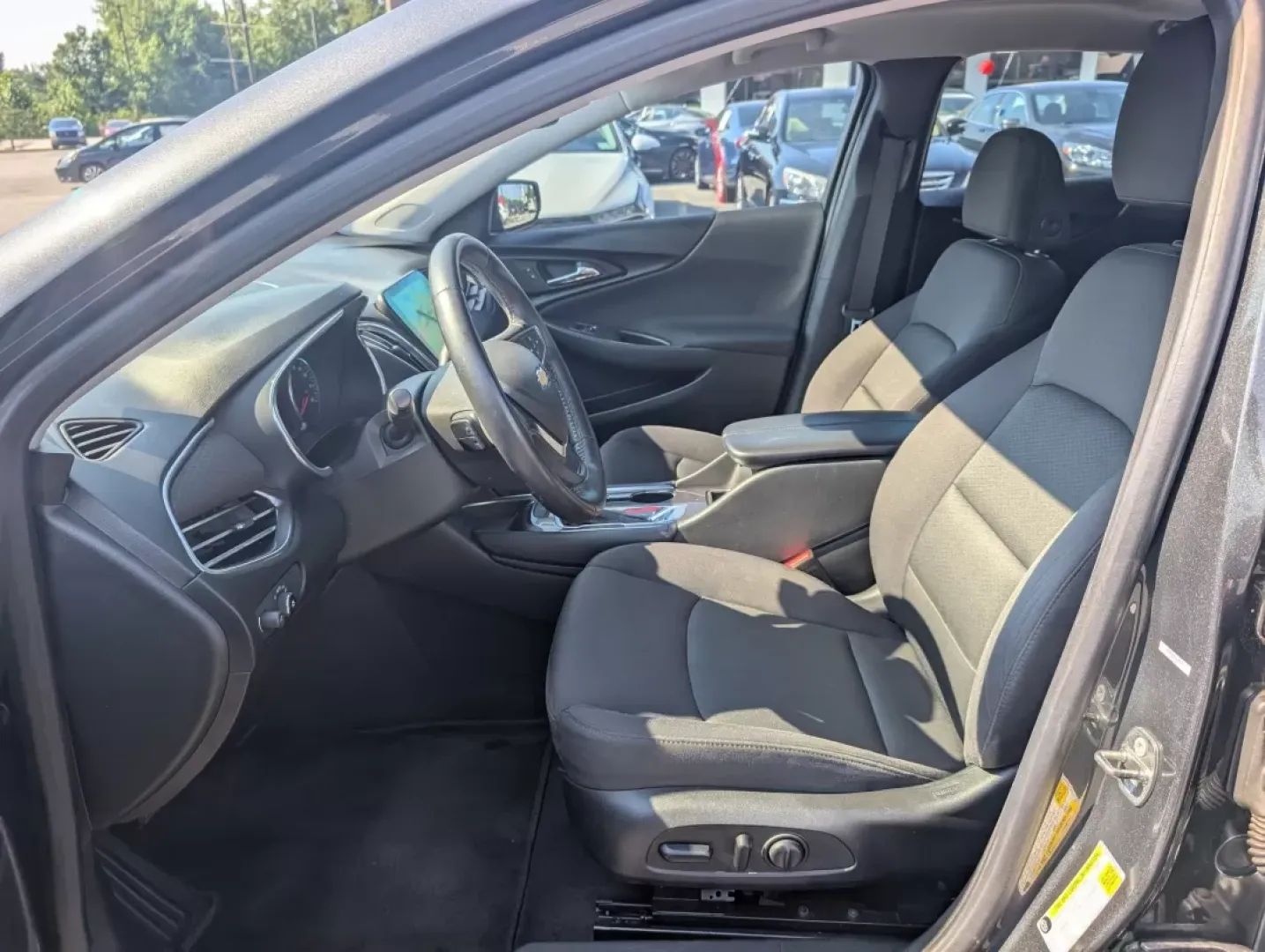 2017 /Jet Black Chevrolet Malibu LT (1G1ZE5ST7HF) with an Other engine, located at 3959 U.S. 80 W, Phenix City, AL, 36870, (334) 297-4885, 32.469296, -85.135185 - Discover the thrill of the open road with the 2017 Chevrolet Malibu LT, an ideal sedan for budget-conscious buyers and families seeking reliability and comfort. Whether you're commuting to work, running errands in Phenix City, or planning a weekend getaway, this stylish vehicle has everything you ne - Photo#9