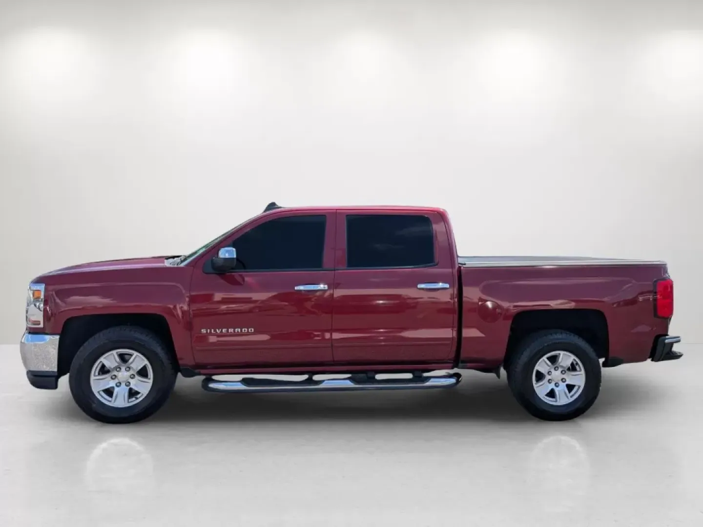 2017 /Jet Black Chevrolet Silverado 1500 LT (3GCPCREC5HG) with an Other engine, located at 3959 U.S. 80 W, Phenix City, AL, 36870, (334) 297-4885, 32.469296, -85.135185 - Elevate your daily drive or weekend getaway with the remarkable 2017 Chevrolet Silverado 1500 LT, the ideal pickup for both work and play. Whether you're a budget-conscious buyer in search of low down payment cars or simply looking to upgrade your ride, this truck meets your needs with style and fun - Photo#8