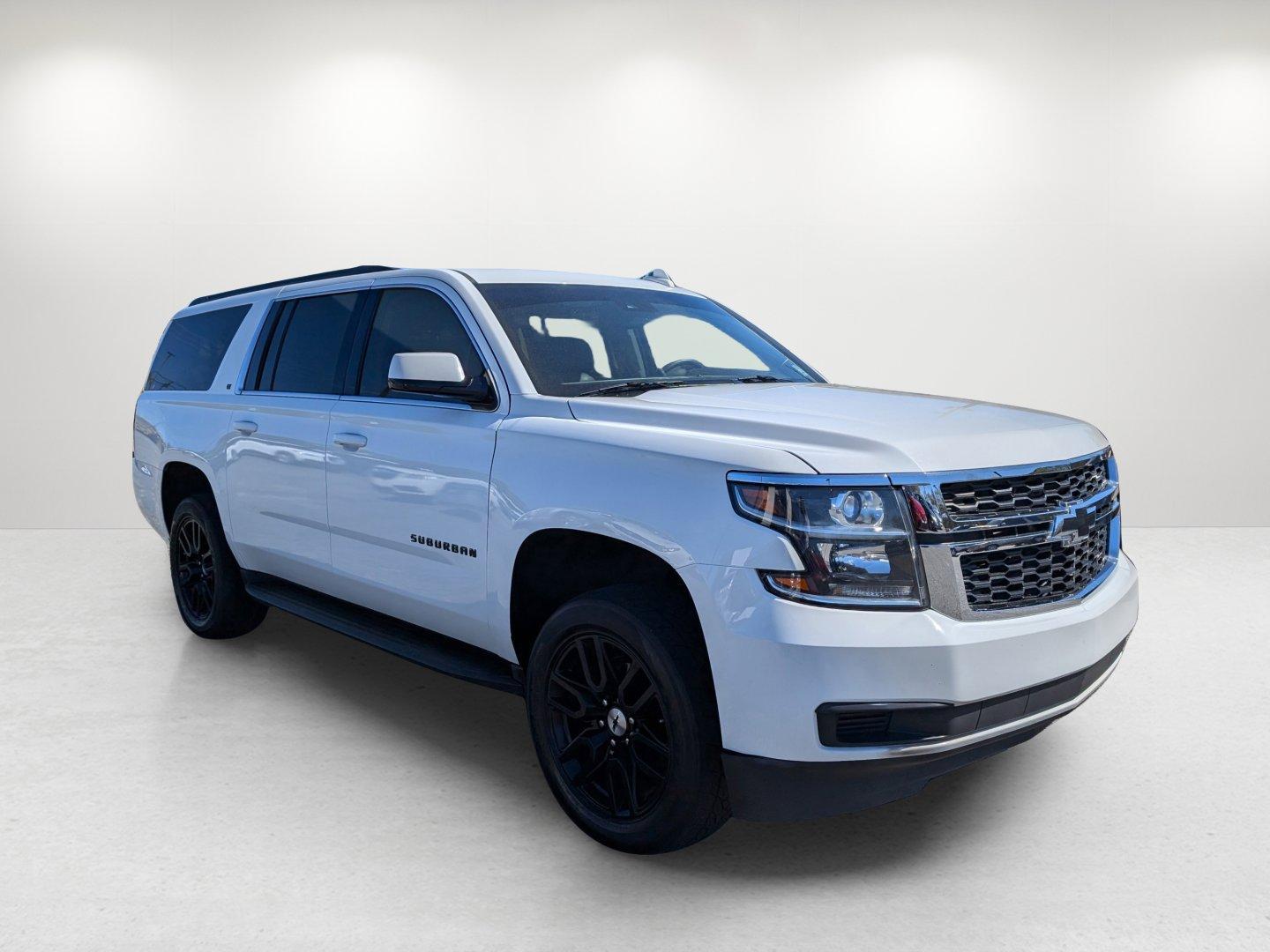 2017 /Cocoa/Dune Chevrolet Suburban LT (1GNSCHKC8HR) with an Gas/Ethanol V8 5.3L/ engine, 6-Speed Automatic transmission, located at 7000 Northlake Connector, Columbus, GA, 31904, (706) 987-8085, 32.524975, -84.978134 - 2017 Chevrolet Suburban LT - Photo#2