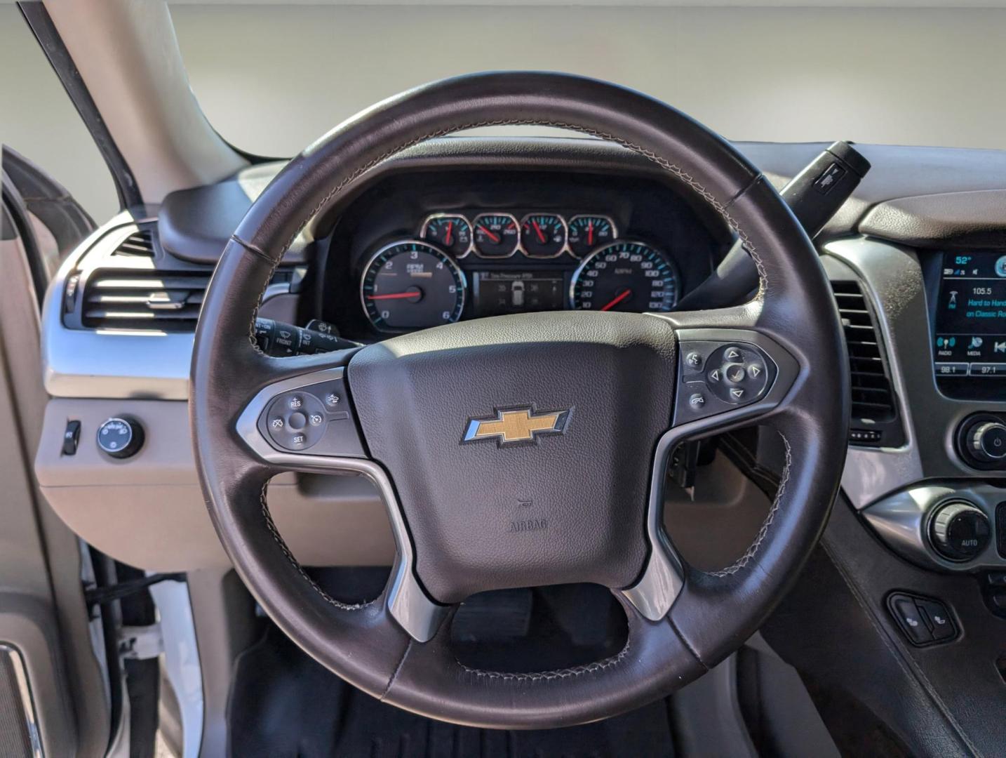 2017 /Cocoa/Dune Chevrolet Suburban LT (1GNSCHKC8HR) with an Gas/Ethanol V8 5.3L/ engine, 6-Speed Automatic transmission, located at 7000 Northlake Connector, Columbus, GA, 31904, (706) 987-8085, 32.524975, -84.978134 - 2017 Chevrolet Suburban LT - Photo#15