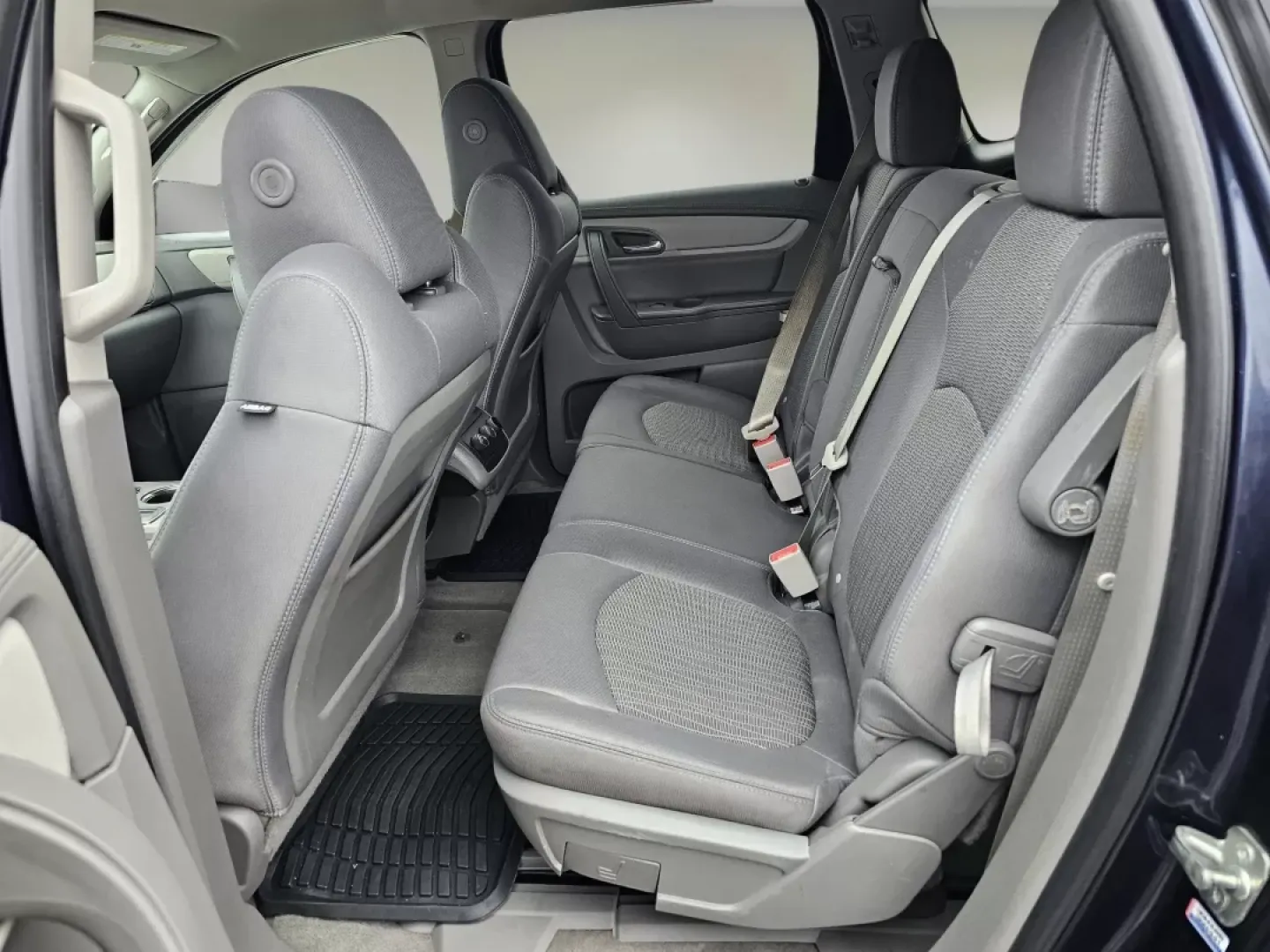 2017 /Dark Titanium/Light Titanium Chevrolet Traverse LS (1GNKRFKD4HJ) with an Other engine, located at 7000 Northlake Connector, Columbus, GA, 31904, (706) 987-8085, 32.524975, -84.978134 - **Explore the Open Road with the 2017 Chevrolet Traverse LS-Your Family's Perfect Companion!**<br /> <br /> Are you ready to elevate your family adventures? The 2017 Chevrolet Traverse LS is not just a vehicle; it's a lifestyle statement ideal for growing families and weekend explorers. With ample s - Photo#13