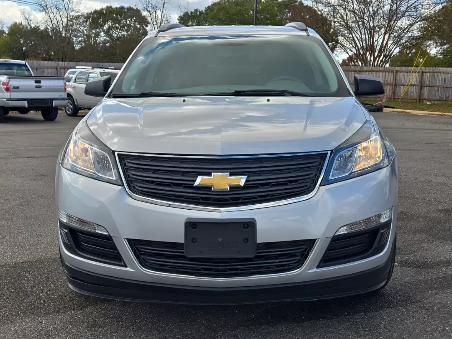 2017 /Dark Titanium/Light Titanium Chevrolet Traverse LS (1GNKRFED6HJ) with an Other engine, located at 521 Old Farm Lane Rd, Prattville, AL, 36066, (334) 325-1505, 32.482460, -86.416367 - 2017 Chevrolet Traverse LS - Photo#1