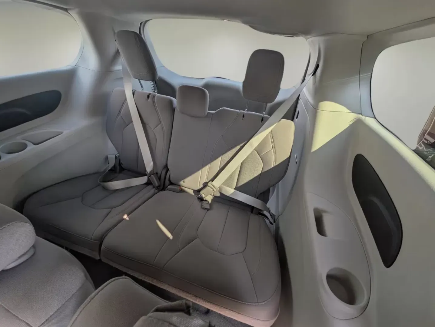 2017 /Toffee/Cognac/Alloy Chrysler Pacifica Touring (2C4RC1DG2HR) with an Other engine, located at 521 Old Farm Lane Rd, Prattville, AL, 36066, (334) 325-1505, 32.482460, -86.416367 - Are you ready to take your family road trips to the next level? Look no further than this stunning 2017 Chrysler Pacifica Touring, perfect for growing families and weekend adventurers alike! At Gils Auto in Phenix City, AL, we specialize in helping our customers find the ideal vehicle, even if they - Photo#11