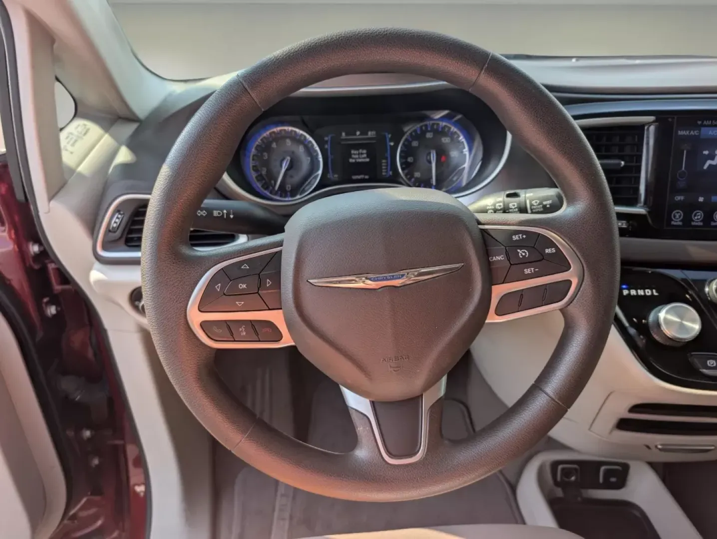 2017 /Toffee/Cognac/Alloy Chrysler Pacifica Touring (2C4RC1DG2HR) with an Other engine, located at 521 Old Farm Lane Rd, Prattville, AL, 36066, (334) 325-1505, 32.482460, -86.416367 - Are you ready to take your family road trips to the next level? Look no further than this stunning 2017 Chrysler Pacifica Touring, perfect for growing families and weekend adventurers alike! At Gils Auto in Phenix City, AL, we specialize in helping our customers find the ideal vehicle, even if they - Photo#14