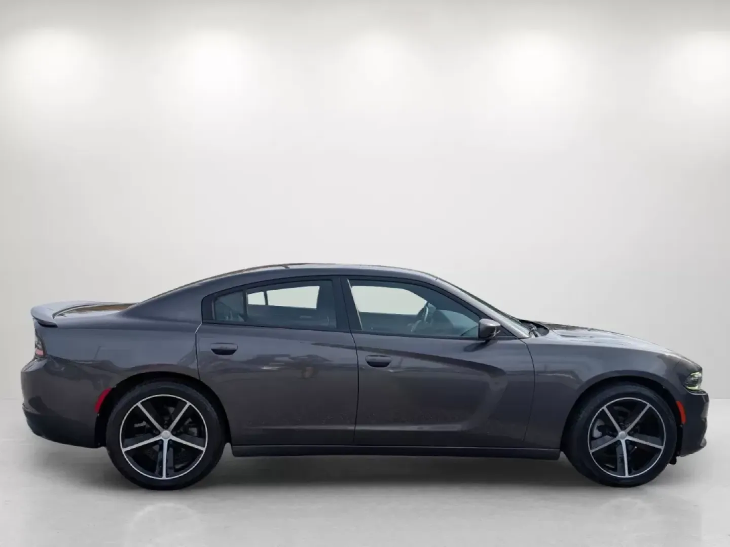 2017 /Black Dodge Charger SE (2C3CDXBG0HH) with an Other engine, located at 5115 14th Ave., Columbus, GA, 31904, (706) 323-0345, 32.511494, -84.971046 - 2017 Dodge Charger SE - Photo#3