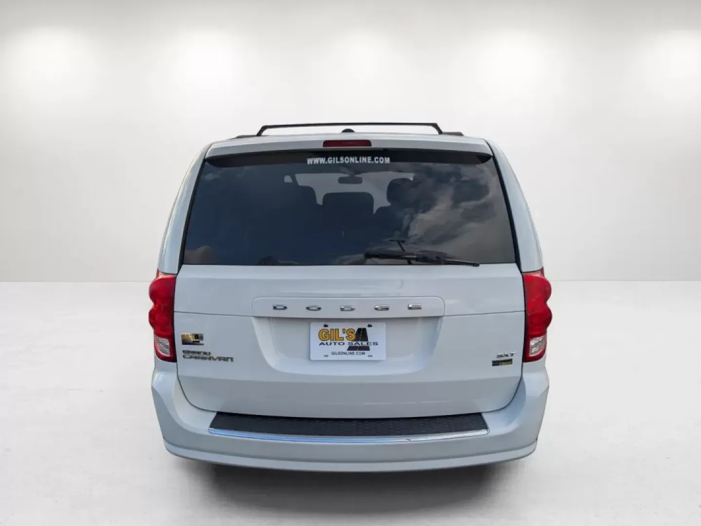 2017 /Black/Light Graystone Dodge Grand Caravan SXT (2C4RDGCG1HR) with an Other engine, located at 3959 U.S. 80 W, Phenix City, AL, 36870, (334) 297-4885, 32.469296, -85.135185 - ### Experience Family Adventures in the 2017 Dodge Grand Caravan SXT!<br /> <br /> Are you looking for the perfect vehicle that can comfortably accommodate your growing family or serve as your reliable daily driver? Look no further than the 2017 Dodge Grand Caravan SXT, available now at Gils Auto in - Photo#5