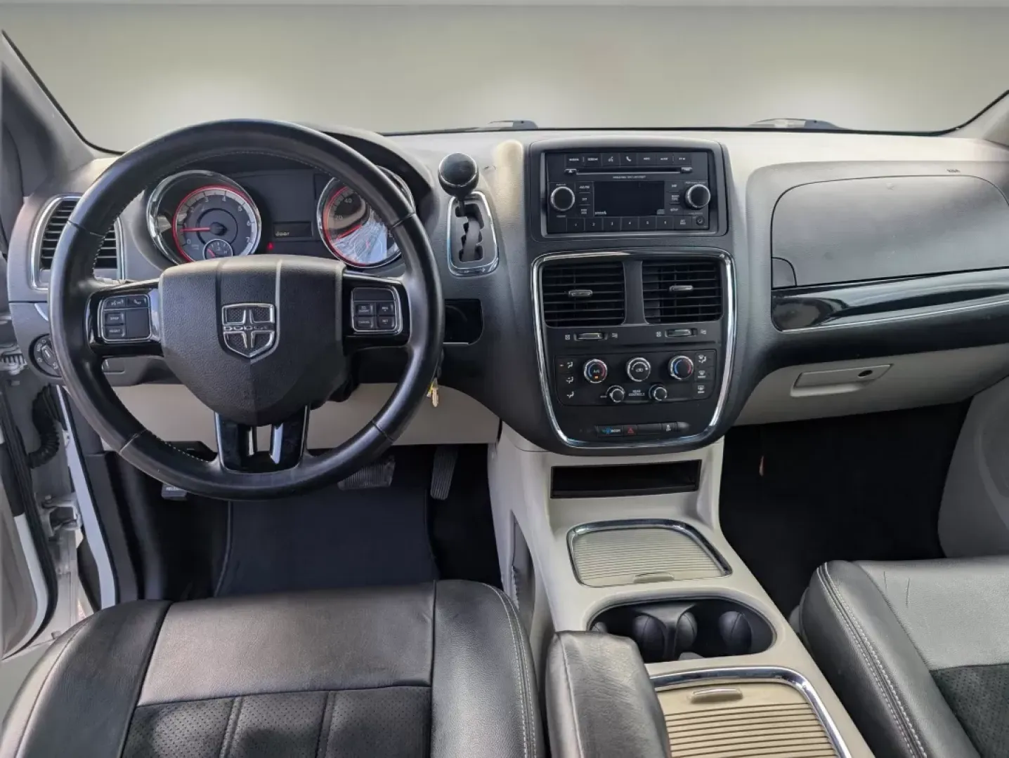 2017 /Black/Light Graystone Dodge Grand Caravan SXT (2C4RDGCG1HR) with an Other engine, located at 3959 U.S. 80 W, Phenix City, AL, 36870, (334) 297-4885, 32.469296, -85.135185 - ### Experience Family Adventures in the 2017 Dodge Grand Caravan SXT!<br /> <br /> Are you looking for the perfect vehicle that can comfortably accommodate your growing family or serve as your reliable daily driver? Look no further than the 2017 Dodge Grand Caravan SXT, available now at Gils Auto in - Photo#12