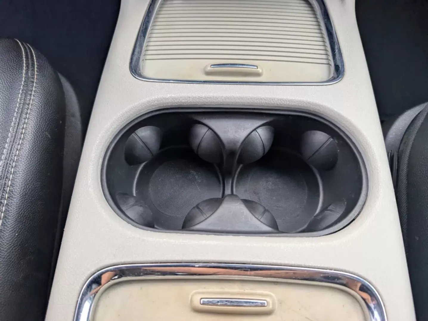 2017 /Black/Light Graystone Dodge Grand Caravan SXT (2C4RDGCG1HR) with an Other engine, located at 3959 U.S. 80 W, Phenix City, AL, 36870, (334) 297-4885, 32.469296, -85.135185 - ### Experience Family Adventures in the 2017 Dodge Grand Caravan SXT!<br /> <br /> Are you looking for the perfect vehicle that can comfortably accommodate your growing family or serve as your reliable daily driver? Look no further than the 2017 Dodge Grand Caravan SXT, available now at Gils Auto in - Photo#13