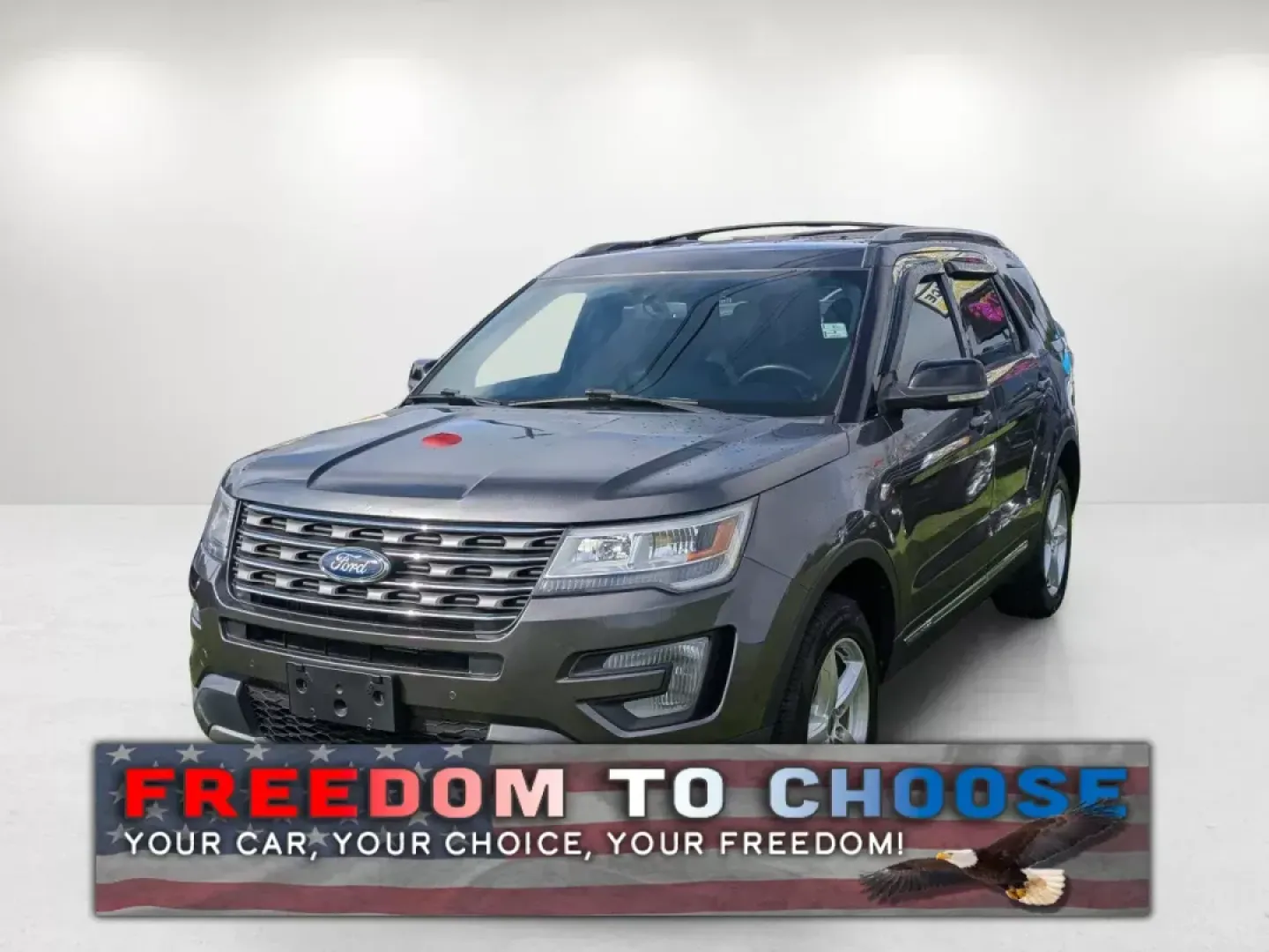 2017 Ford Explorer XLT (1FM5K8D83HG) with an Regular Unleaded V-6 3.5 L/213 engine, 6-Speed Automatic w/OD transmission, located at 3959 U.S. 80 W, Phenix City, AL, 36870, (334) 297-4885, 32.469296, -85.135185 - **Discover Your Next Adventure with the 2017 Ford Explorer XLT at Gils Auto - Phenix City!**<br /> <br /> Are you ready for a vehicle that can keep up with your active lifestyle? Whether you're shuttling kids to soccer practice, heading out for weekend getaways, or embarking on family road trips, th - Photo#0