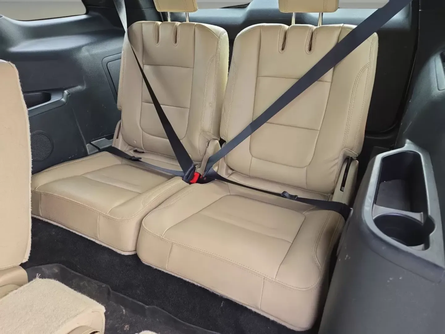 2017 Ford Explorer XLT (1FM5K7D84HG) with an Other engine, located at 5115 14th Ave., Columbus, GA, 31904, (706) 323-0345, 32.511494, -84.971046 - **Discover the 2017 Ford Explorer XLT: Your Perfect Adventure Companion!**<br /> <br /> Are you gearing up for family road trips or weekend getaways? The 2017 Ford Explorer XLT is designed to elevate your adventures, offering spacious comfort and advanced features that make every drive a pleasure. W - Photo#13