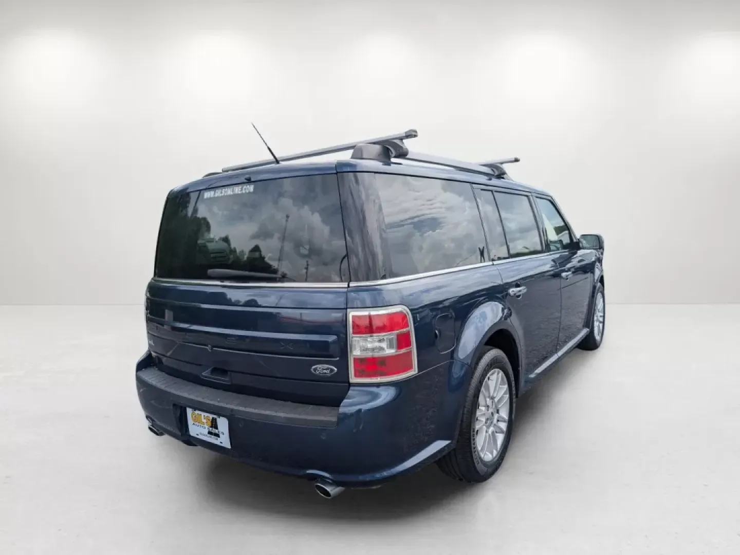 2017 Ford Flex SEL (2FMGK5C8XHB) with an Other engine, located at 1430 Gateway Drive, Opelika, AL, 36801, (334) 239-0944, 32.637871, -85.409790 - 2017 Ford Flex SEL - Photo#4