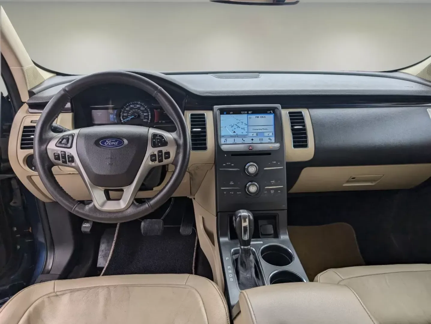 2017 Ford Flex SEL (2FMGK5C8XHB) with an Other engine, located at 1430 Gateway Drive, Opelika, AL, 36801, (334) 239-0944, 32.637871, -85.409790 - 2017 Ford Flex SEL - Photo#12