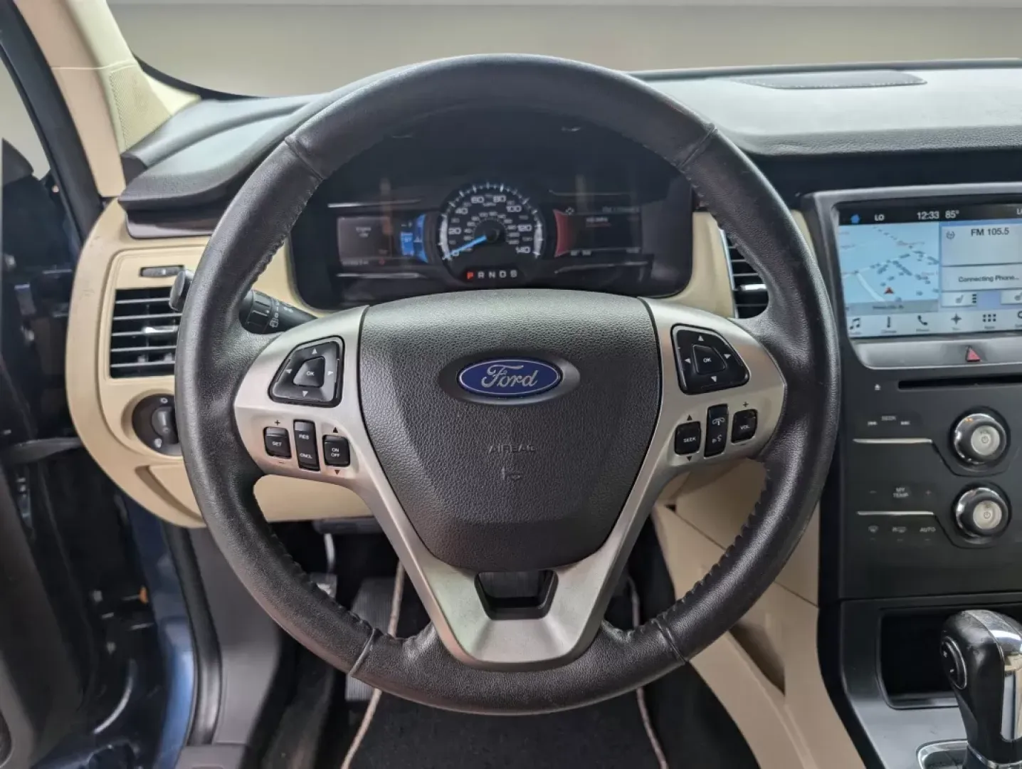 2017 Ford Flex SEL (2FMGK5C8XHB) with an Other engine, located at 1430 Gateway Drive, Opelika, AL, 36801, (334) 239-0944, 32.637871, -85.409790 - 2017 Ford Flex SEL - Photo#15