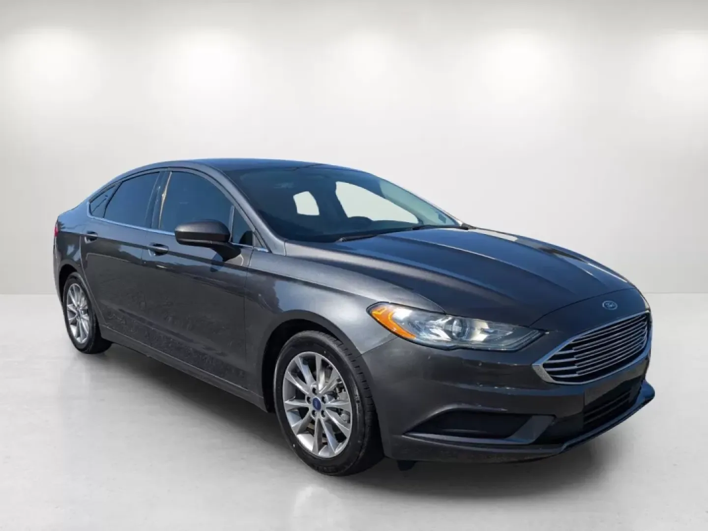 2017 Ford Fusion SE (3FA6P0H74HR) with an Other engine, located at 1430 Gateway Drive, Opelika, AL, 36801, (334) 239-0944, 32.637871, -85.409790 - **Discover Adventure and Comfort with the 2017 Ford Fusion SE at Gils Auto!**<br /> <br /> Are you in search of a reliable vehicle that seamlessly fits into your active lifestyle? Look no further! The 2017 Ford Fusion SE is the perfect blend of style, comfort, and technology. Whether you're commutin - Photo#2