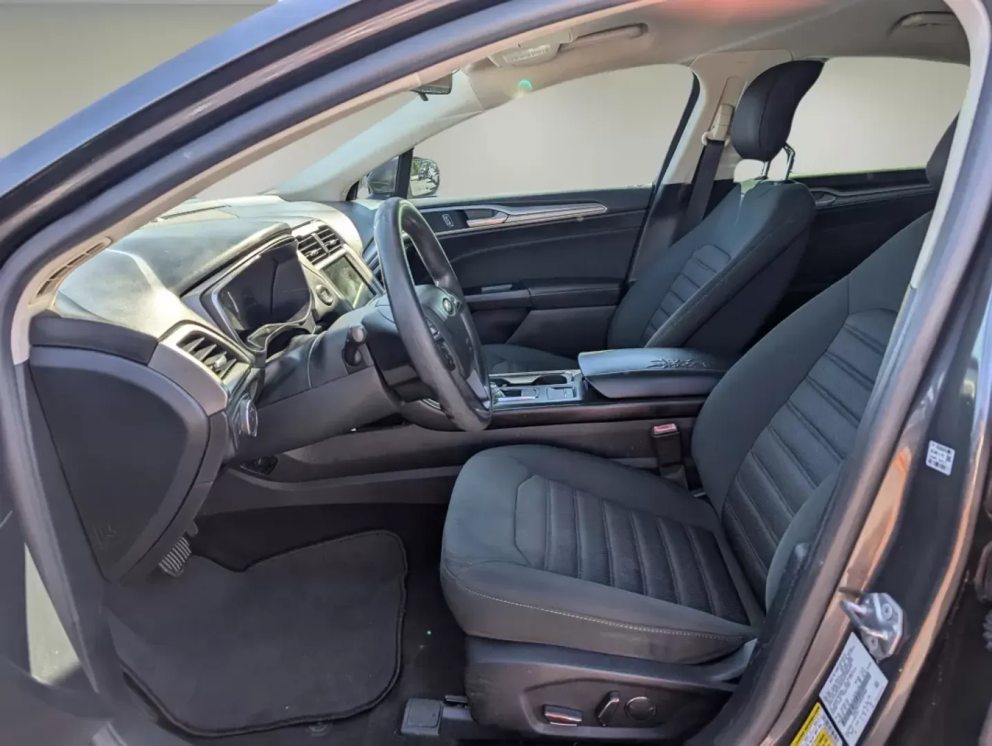 2017 Ford Fusion SE (3FA6P0H74HR) with an Other engine, located at 1430 Gateway Drive, Opelika, AL, 36801, (334) 239-0944, 32.637871, -85.409790 - **Discover Adventure and Comfort with the 2017 Ford Fusion SE at Gils Auto!**<br /> <br /> Are you in search of a reliable vehicle that seamlessly fits into your active lifestyle? Look no further! The 2017 Ford Fusion SE is the perfect blend of style, comfort, and technology. Whether you're commutin - Photo#9