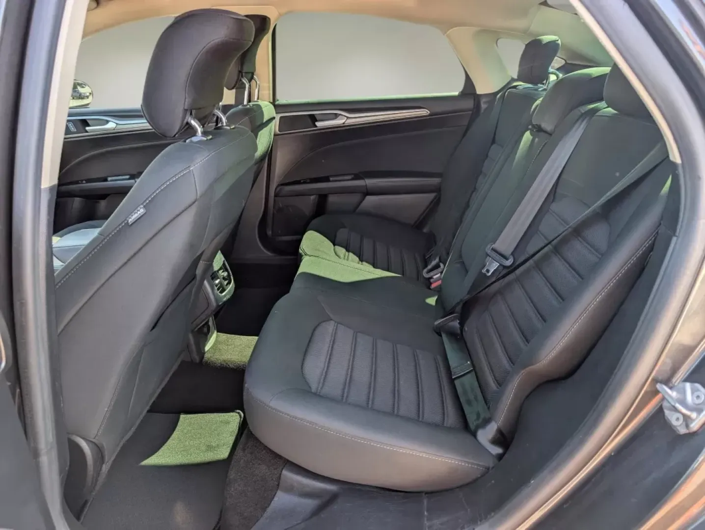 2017 Ford Fusion SE (3FA6P0H74HR) with an Other engine, located at 1430 Gateway Drive, Opelika, AL, 36801, (334) 239-0944, 32.637871, -85.409790 - **Discover Adventure and Comfort with the 2017 Ford Fusion SE at Gils Auto!**<br /> <br /> Are you in search of a reliable vehicle that seamlessly fits into your active lifestyle? Look no further! The 2017 Ford Fusion SE is the perfect blend of style, comfort, and technology. Whether you're commutin - Photo#10