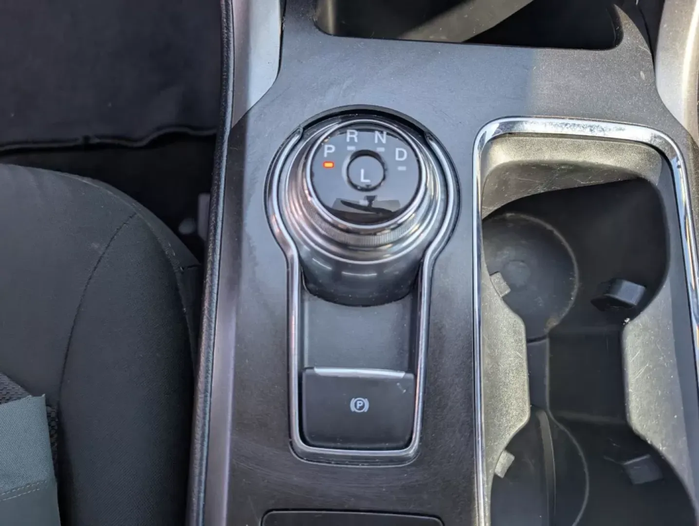 2017 Ford Fusion SE (3FA6P0H74HR) with an Other engine, located at 1430 Gateway Drive, Opelika, AL, 36801, (334) 239-0944, 32.637871, -85.409790 - **Discover Adventure and Comfort with the 2017 Ford Fusion SE at Gils Auto!**<br /> <br /> Are you in search of a reliable vehicle that seamlessly fits into your active lifestyle? Look no further! The 2017 Ford Fusion SE is the perfect blend of style, comfort, and technology. Whether you're commutin - Photo#14