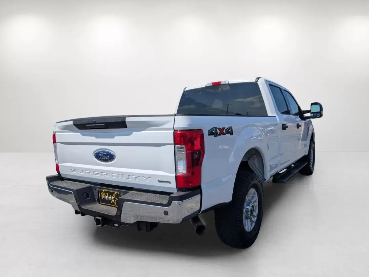 2017 Ford Super Duty F-250 SRW XLT (1FT7W2B61HE) with an Other engine, located at 7000 Northlake Connector, Columbus, GA, 31904, (706) 987-8085, 32.524975, -84.978134 - Are you ready to elevate your weekend adventures or tackle the demands of daily life with unmatched reliability? Meet the 2017 Ford Super Duty F-250 SRW XLT, the versatile crew cab pickup that perfectly blends power, comfort, and advanced technology for families and professionals alike. Whether you' - Photo#4