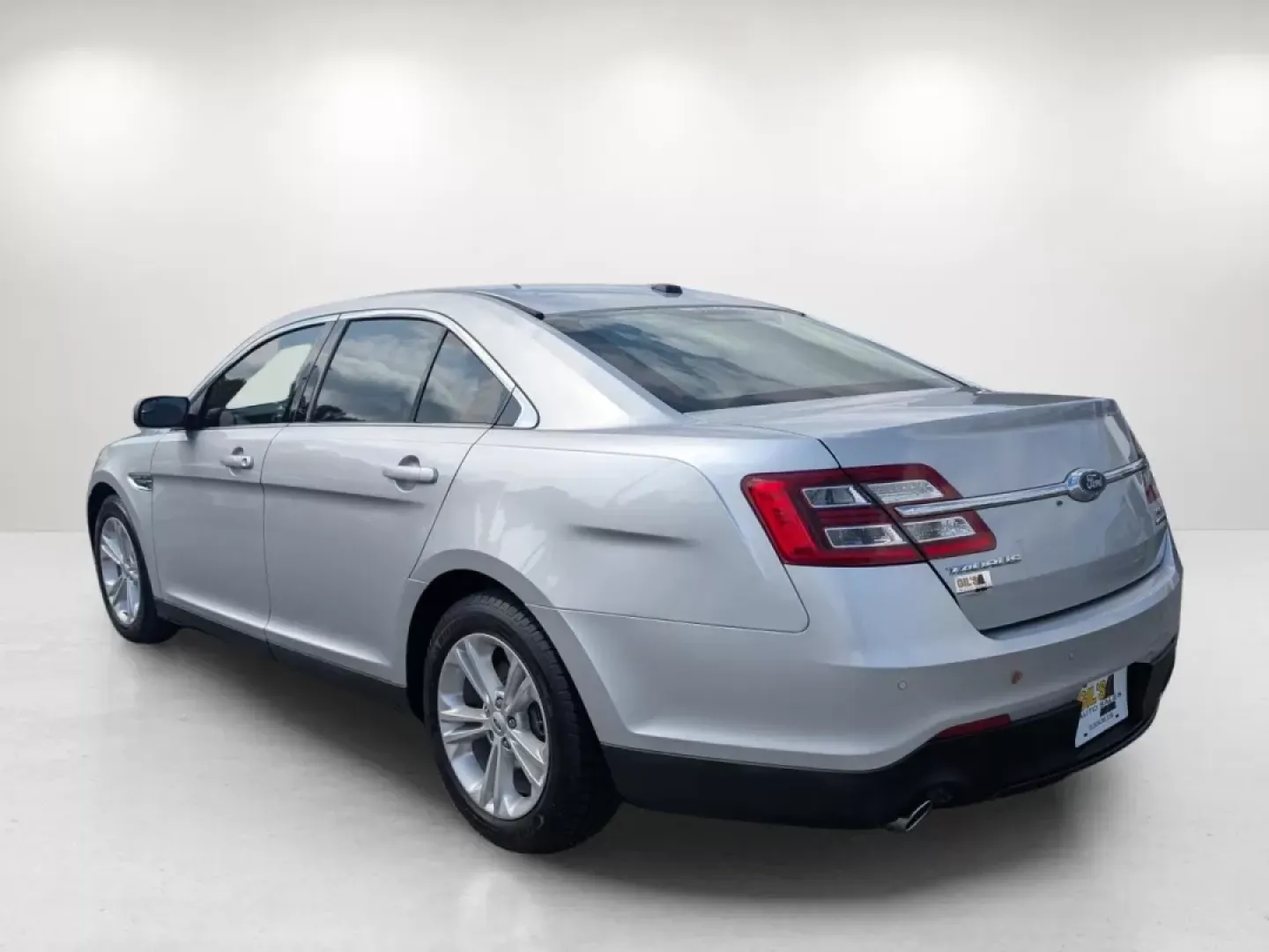 2017 Ford Taurus SEL (1FAHP2E82HG) with an Other engine, located at 804 22nd Ave, Phenix City, AL, 36870, (334) 297-1860, 32.484749, -85.024475 - Are you on the hunt for a reliable sedan that suits your everyday needs without breaking the bank? Look no further! At Gils Auto, located in the heart of Phenix City, AL, we proudly present this exceptional 2017 Ford Taurus SEL, the perfect car for budget-conscious buyers and families on the go. Thi - Photo#6