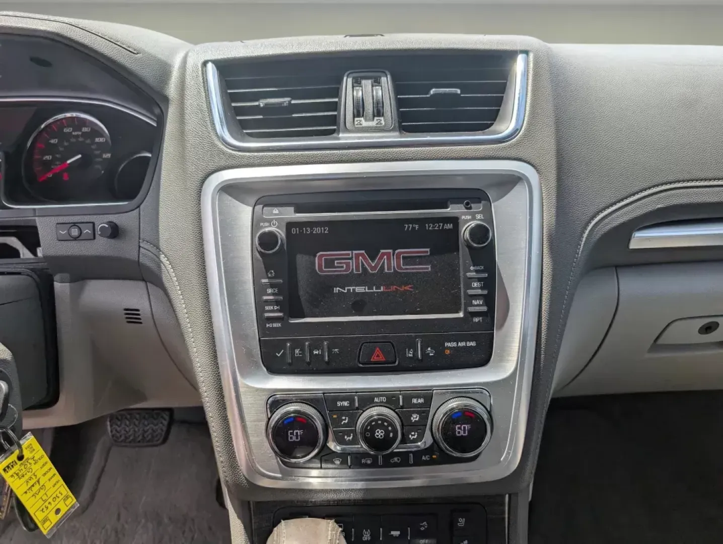 2017 /Light Titanium GMC Acadia Limited Limited (1GKKRSKD2HJ) with an Gas V6 3.6L/217 engine, 6-Speed Automatic transmission, located at 3959 U.S. 80 W, Phenix City, AL, 36870, (334) 297-4885, 32.469296, -85.135185 - 2017 GMC Acadia Limited Limited - Photo#14