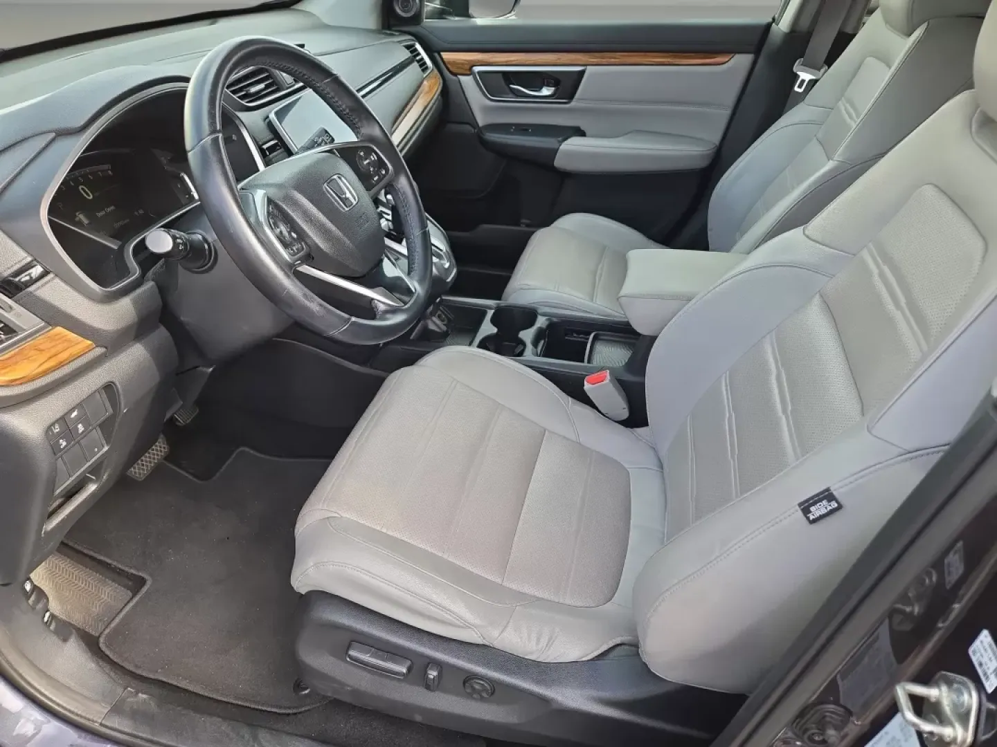 2017 Honda CR-V Touring (5J6RW2H99HL) with an Other engine, located at 7000 Northlake Connector, Columbus, GA, 31904, (706) 987-8085, 32.524975, -84.978134 - Experience the freedom of adventure and the comfort of home with this stunning 2017 Honda CR-V Touring, available now at Gils Auto in Phenix City, Alabama. Perfectly suited for both daily commutes and weekend getaways, this versatile SUV is your ticket to a lifestyle of exploration and convenience. - Photo#11