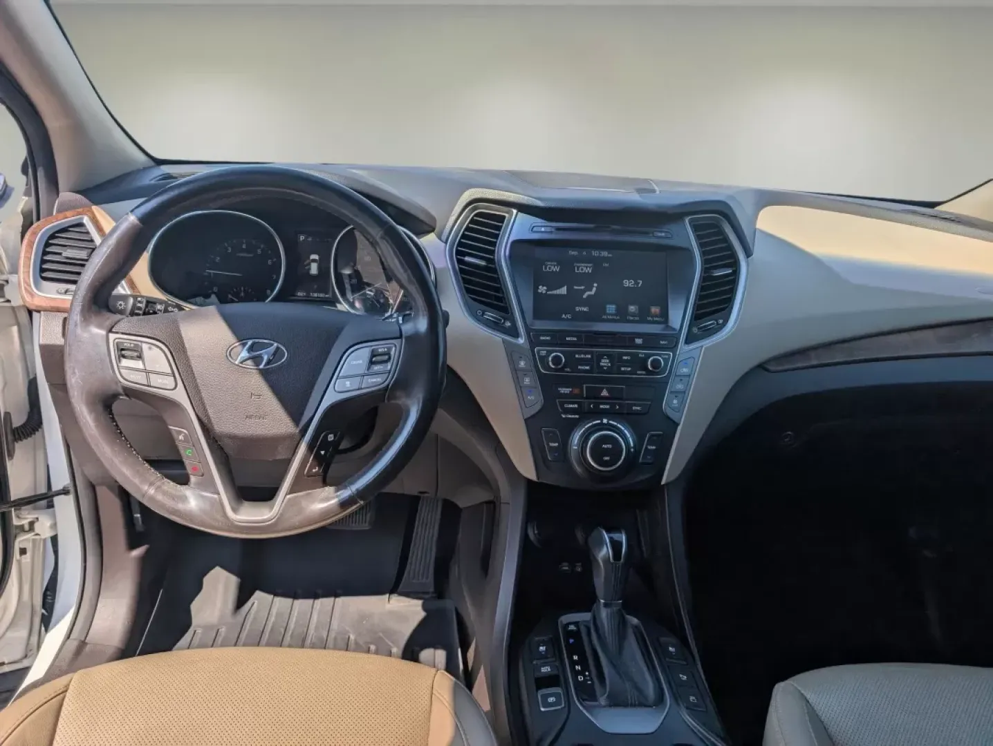 2017 /Beige Hyundai Santa Fe Limited Ultimate (KM8SR4HFXHU) with an Other engine, located at 5115 14th Ave., Columbus, GA, 31904, (706) 323-0345, 32.511494, -84.971046 - **Discover Your Ideal SUV: 2017 Hyundai Santa Fe Limited Ultimate at Gils Auto in Phenix City, AL**<br /> <br /> Are you ready to elevate your family adventures, daily commutes, or weekend getaways? Look no further! The 2017 Hyundai Santa Fe Limited Ultimate, available now at Gils Auto in Phenix Cit - Photo#12