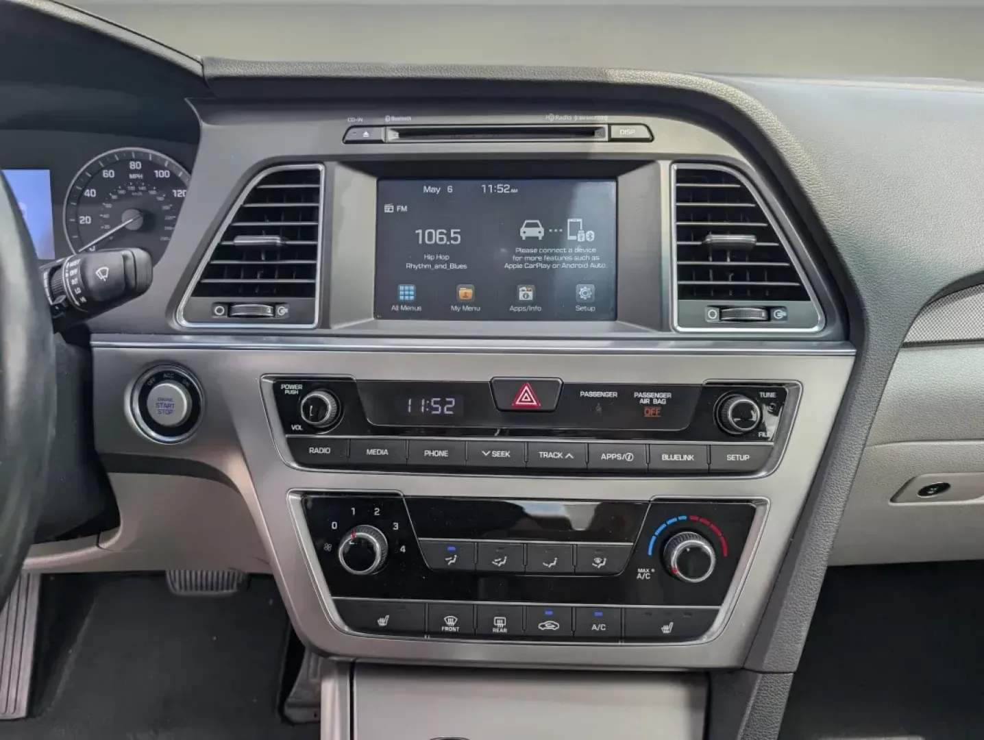 2017 /Gray Hyundai Sonata Sport (5NPE34AF3HH) with an Regular Unleaded I-4 2.4 L/144 engine, 6-Speed Automatic w/OD transmission, located at 804 22nd Ave, Phenix City, AL, 36870, (334) 297-1860, 32.484749, -85.024475 - 2017 Hyundai Sonata Sport - Photo#14