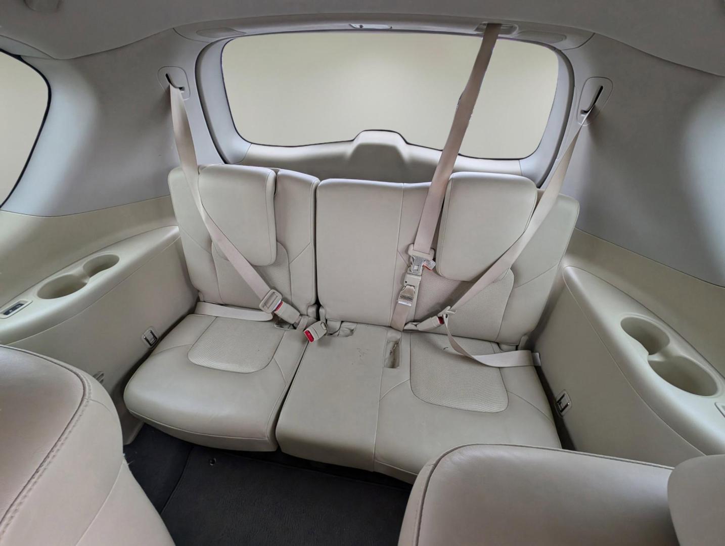 2017 /Wheat Infiniti QX80 (JN8AZ2NF6H9) with an Premium Unleaded V-8 5.6 L/339 engine, 7-Speed Automatic w/OD transmission, located at 7000 Northlake Connector, Columbus, GA, 31904, (706) 987-8085, 32.524975, -84.978134 - 2017 Infiniti QX80 - Photo#10