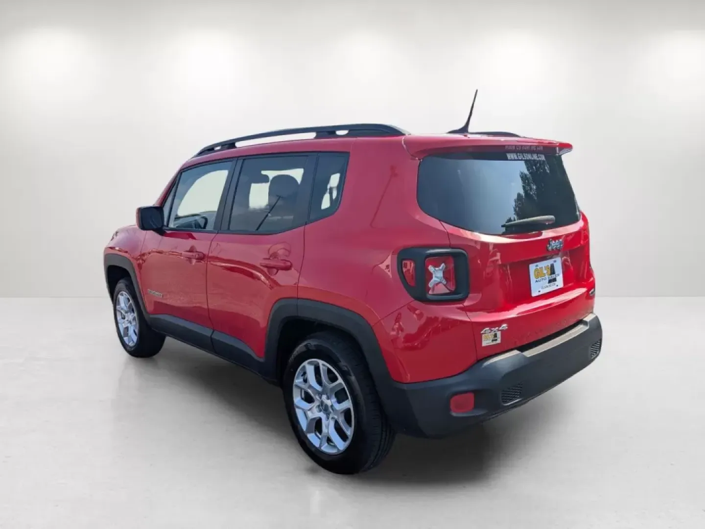 2017 /Black Jeep Renegade Latitude (ZACCJBBB9HP) with an Other engine, located at 804 22nd Ave, Phenix City, AL, 36870, (334) 297-1860, 32.484749, -85.024475 - Discover your next adventure with this stunning **2017 Jeep Renegade Latitude**, available now at **Gils Auto** in **Phenix City, AL**. This versatile **sport utility vehicle**, finished in an eye-catching **Colorado Red**, is perfect for growing families or anyone seeking a reliable vehicle for wee - Photo#6