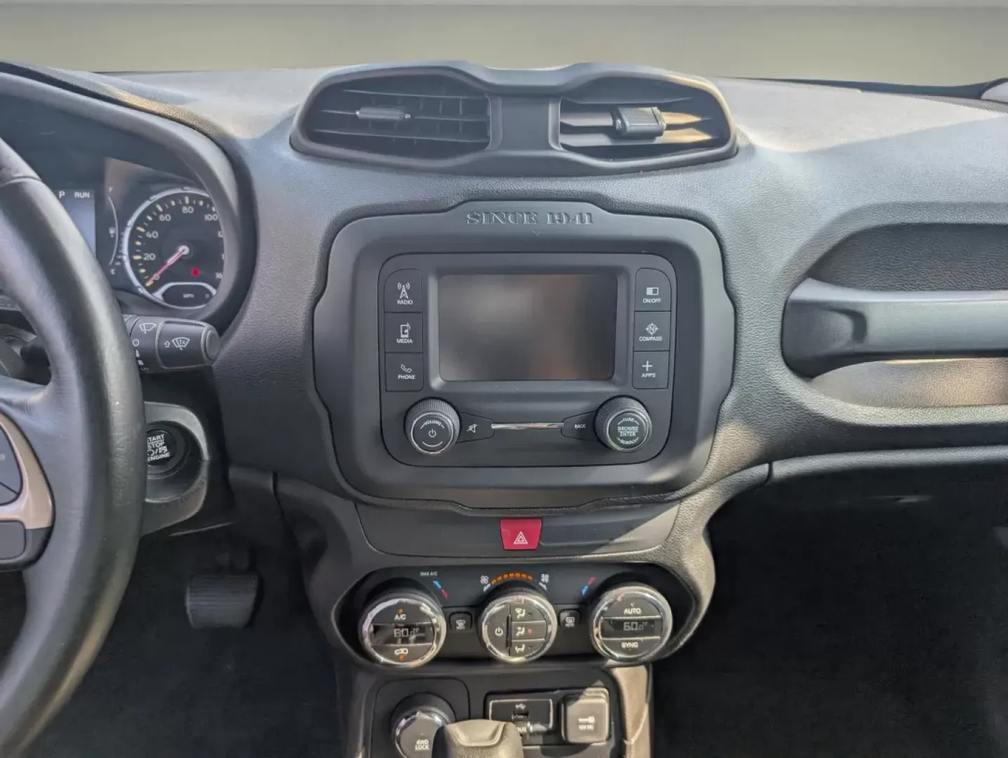 2017 /Black Jeep Renegade Latitude (ZACCJBBB9HP) with an Other engine, located at 804 22nd Ave, Phenix City, AL, 36870, (334) 297-1860, 32.484749, -85.024475 - Discover your next adventure with this stunning **2017 Jeep Renegade Latitude**, available now at **Gils Auto** in **Phenix City, AL**. This versatile **sport utility vehicle**, finished in an eye-catching **Colorado Red**, is perfect for growing families or anyone seeking a reliable vehicle for wee - Photo#14