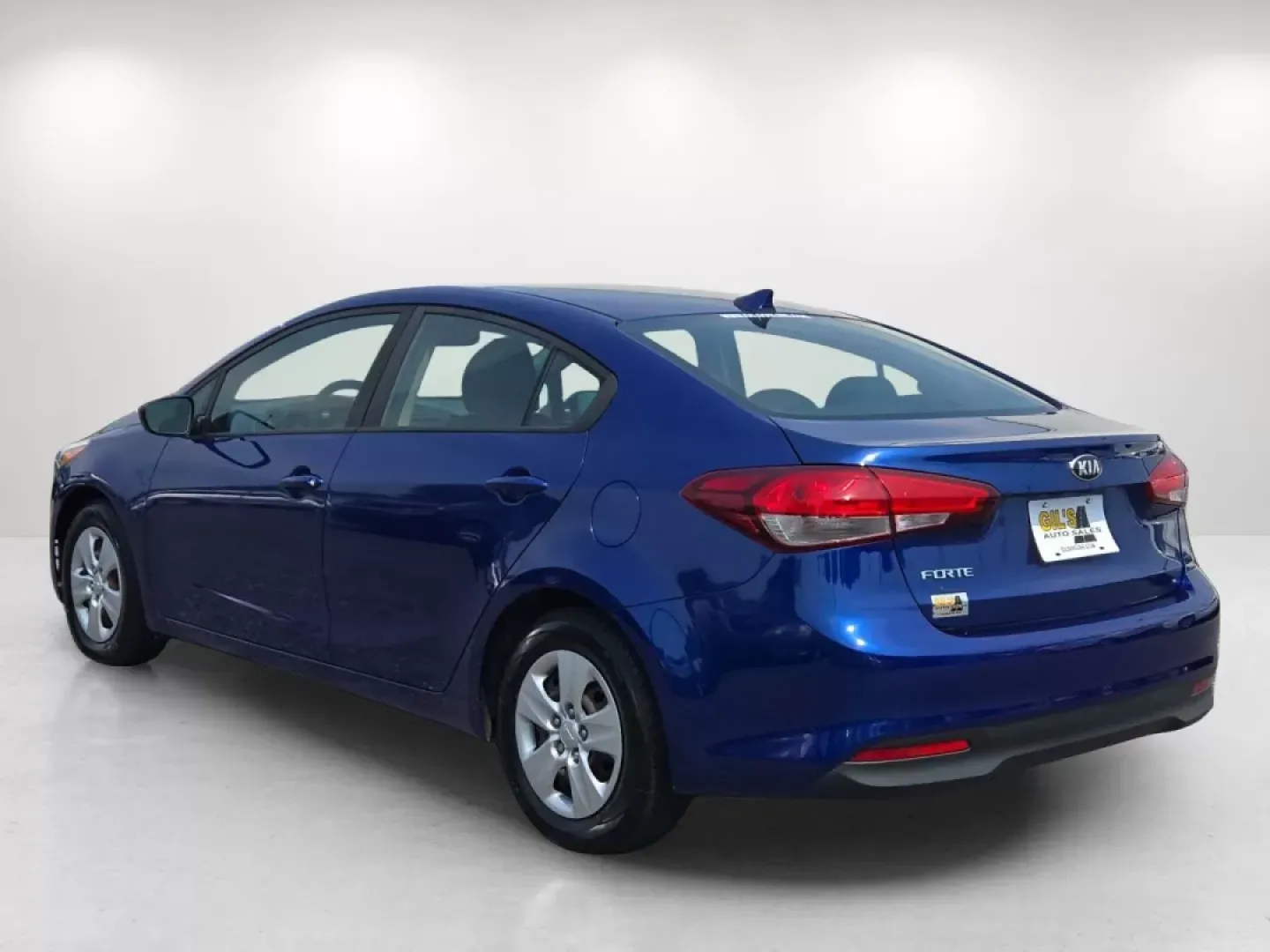 2017 /Black Kia Forte LX (3KPFK4A79HE) with an Other engine, located at 1430 Gateway Drive, Opelika, AL, 36801, (334) 239-0944, 32.637871, -85.409790 - **Discover Your Next Adventure with the 2017 Kia Forte at Gils Auto - Phenix City!**<br /> <br /> Are you in search of a reliable and stylish sedan that fits seamlessly into your daily life? Look no further than the 2017 Kia Forte LX, available now at Gils Auto in Phenix City, AL. This vehicle is pe - Photo#6