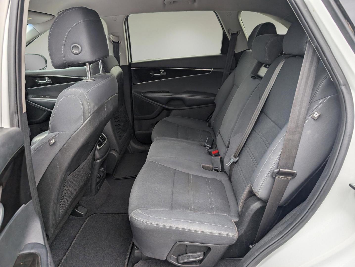 2017 /Satin Black Kia Sorento LX (5XYPG4A39HG) with an Regular Unleaded I-4 2.4 L/144 engine, 6-Speed Automatic w/OD transmission, located at 3959 U.S. 80 W, Phenix City, AL, 36870, (334) 297-4885, 32.469296, -85.135185 - 2017 Kia Sorento LX - Photo#11