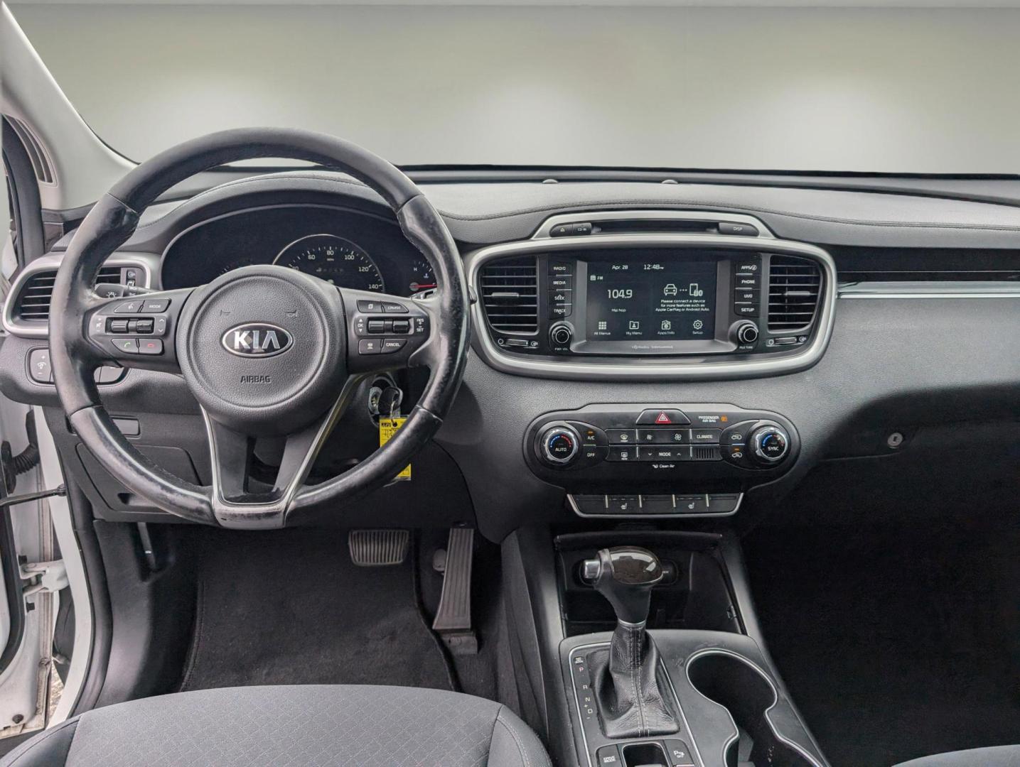 2017 /Satin Black Kia Sorento LX (5XYPG4A39HG) with an Regular Unleaded I-4 2.4 L/144 engine, 6-Speed Automatic w/OD transmission, located at 3959 U.S. 80 W, Phenix City, AL, 36870, (334) 297-4885, 32.469296, -85.135185 - 2017 Kia Sorento LX - Photo#13