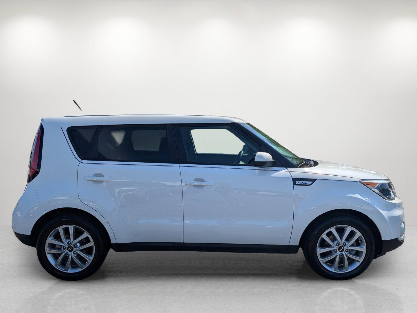 2017 /Black Kia Soul + (KNDJP3A50H7) with an Regular Unleaded I-4 2.0 L/122 engine, 6-Speed Automatic w/OD transmission, located at 521 Old Farm Lane Rd, Prattville, AL, 36066, (334) 325-1505, 32.482460, -86.416367 - 2017 Kia Soul + - Photo#3