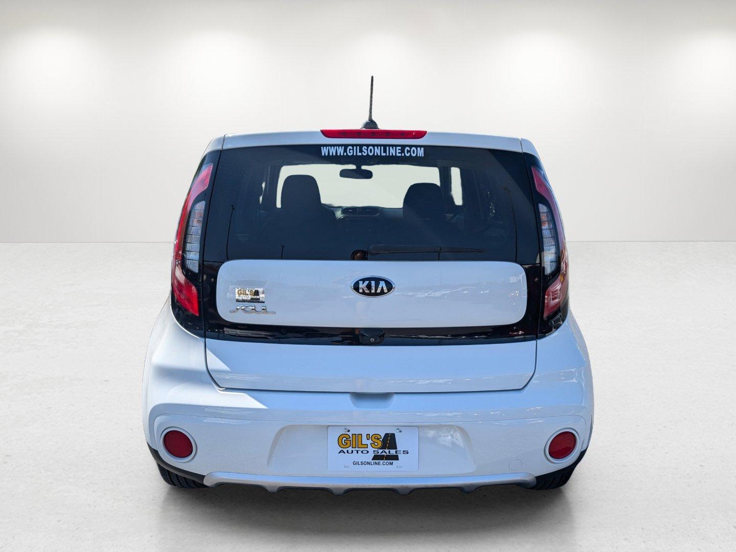 2017 /Black Kia Soul + (KNDJP3A50H7) with an Regular Unleaded I-4 2.0 L/122 engine, 6-Speed Automatic w/OD transmission, located at 521 Old Farm Lane Rd, Prattville, AL, 36066, (334) 325-1505, 32.482460, -86.416367 - 2017 Kia Soul + - Photo#5