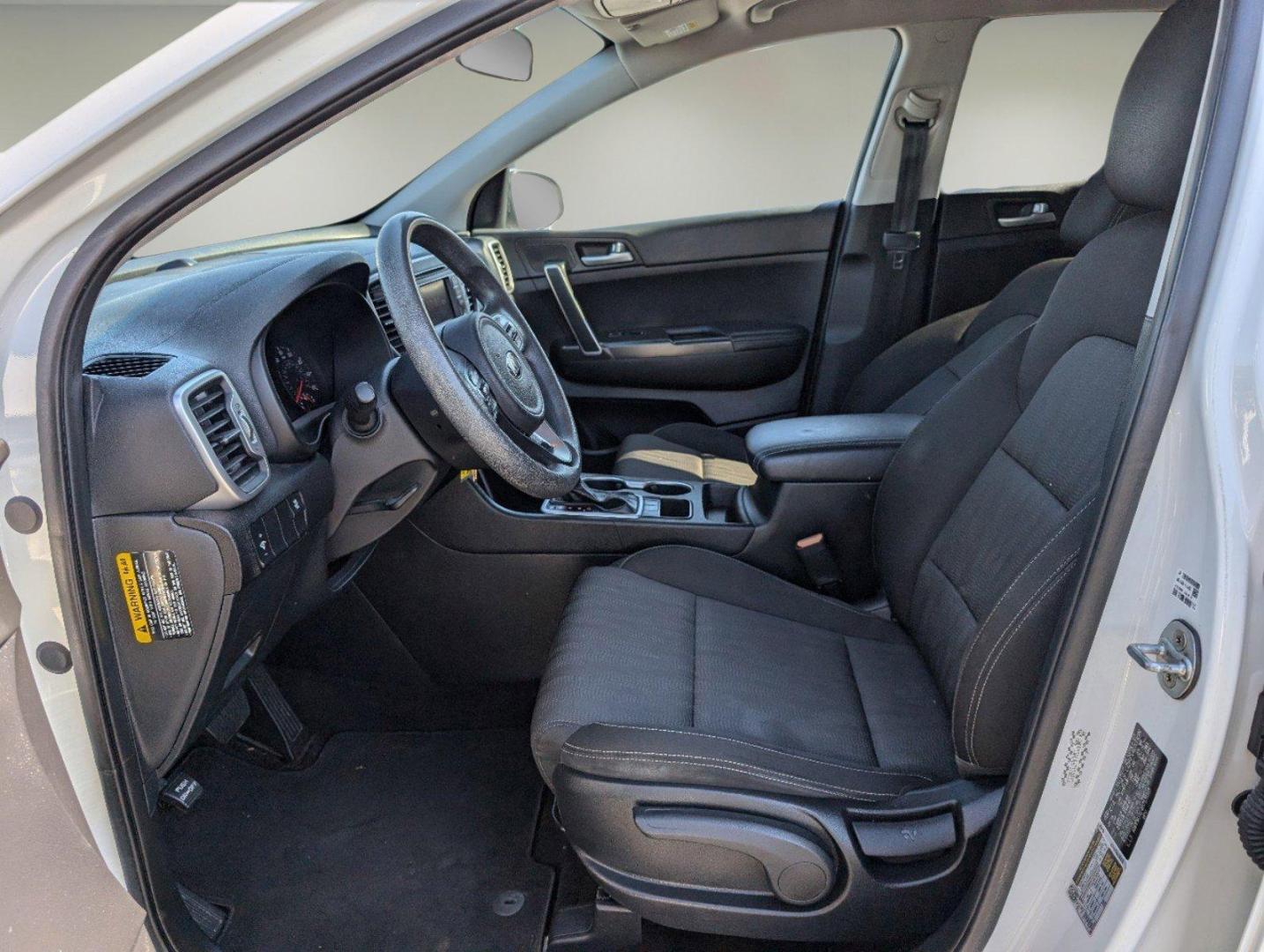 2017 /Black Kia Sportage LX (KNDPM3AC4H7) with an Regular Unleaded I-4 2.4 L/144 engine, 6-Speed Automatic w/OD transmission, located at 521 Old Farm Lane Rd, Prattville, AL, 36066, (334) 325-1505, 32.482460, -86.416367 - 2017 Kia Sportage LX - Photo#9