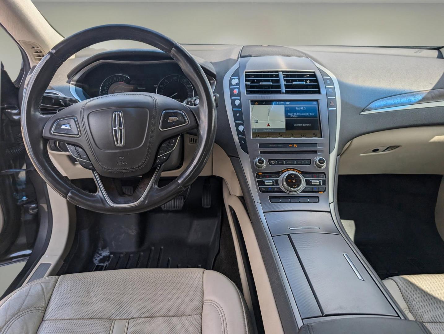 2017 Lincoln MKZ Reserve (3LN6L5E99HR) with an Intercooled Turbo Premium Unleaded I-4 2.0 L/122 engine, 6-Speed Automatic w/OD transmission, located at 3959 U.S. 80 W, Phenix City, AL, 36870, (334) 297-4885, 32.469296, -85.135185 - 2017 Lincoln MKZ Reserve - Photo#11