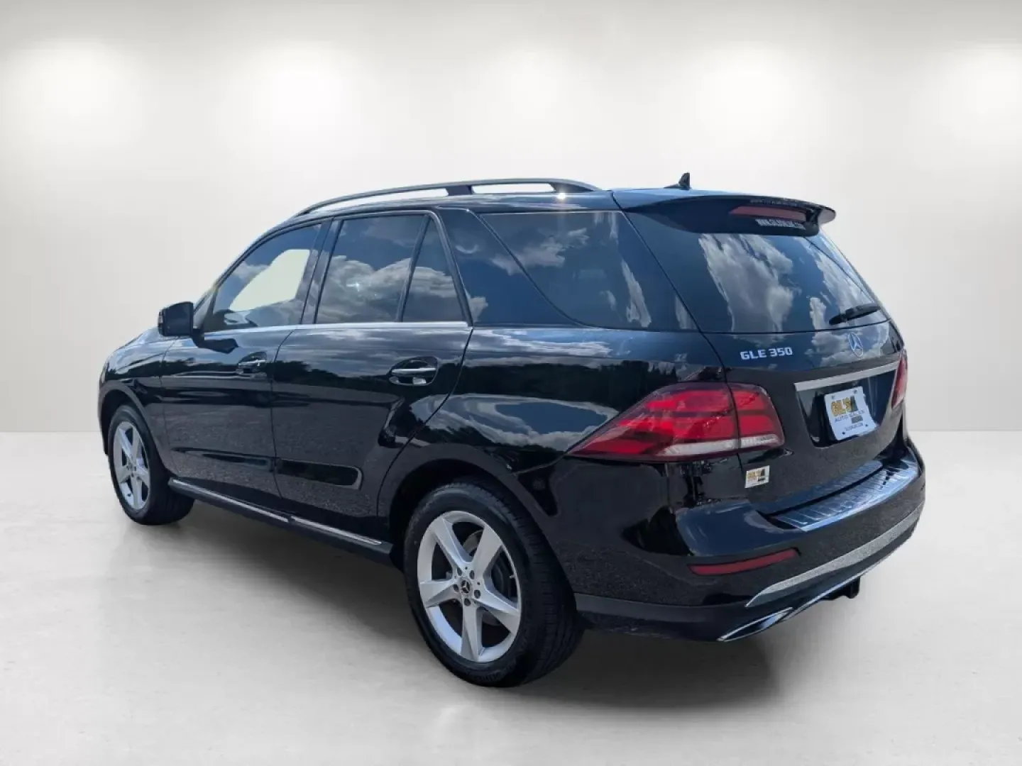 2017 Mercedes-Benz GLE GLE 350 (4JGDA5JB6HA) with an Other engine, located at 5115 14th Ave., Columbus, GA, 31904, (706) 323-0345, 32.511494, -84.971046 - **Elevate Your Lifestyle with the 2017 Mercedes-Benz GLE 350 at Gils Auto - Phenix City!**<br /> <br /> Are you ready to take your driving experience to the next level? The 2017 Mercedes-Benz GLE 350 is the perfect companion for family road trips, daily commutes, and weekend adventures. With its ble - Photo#6