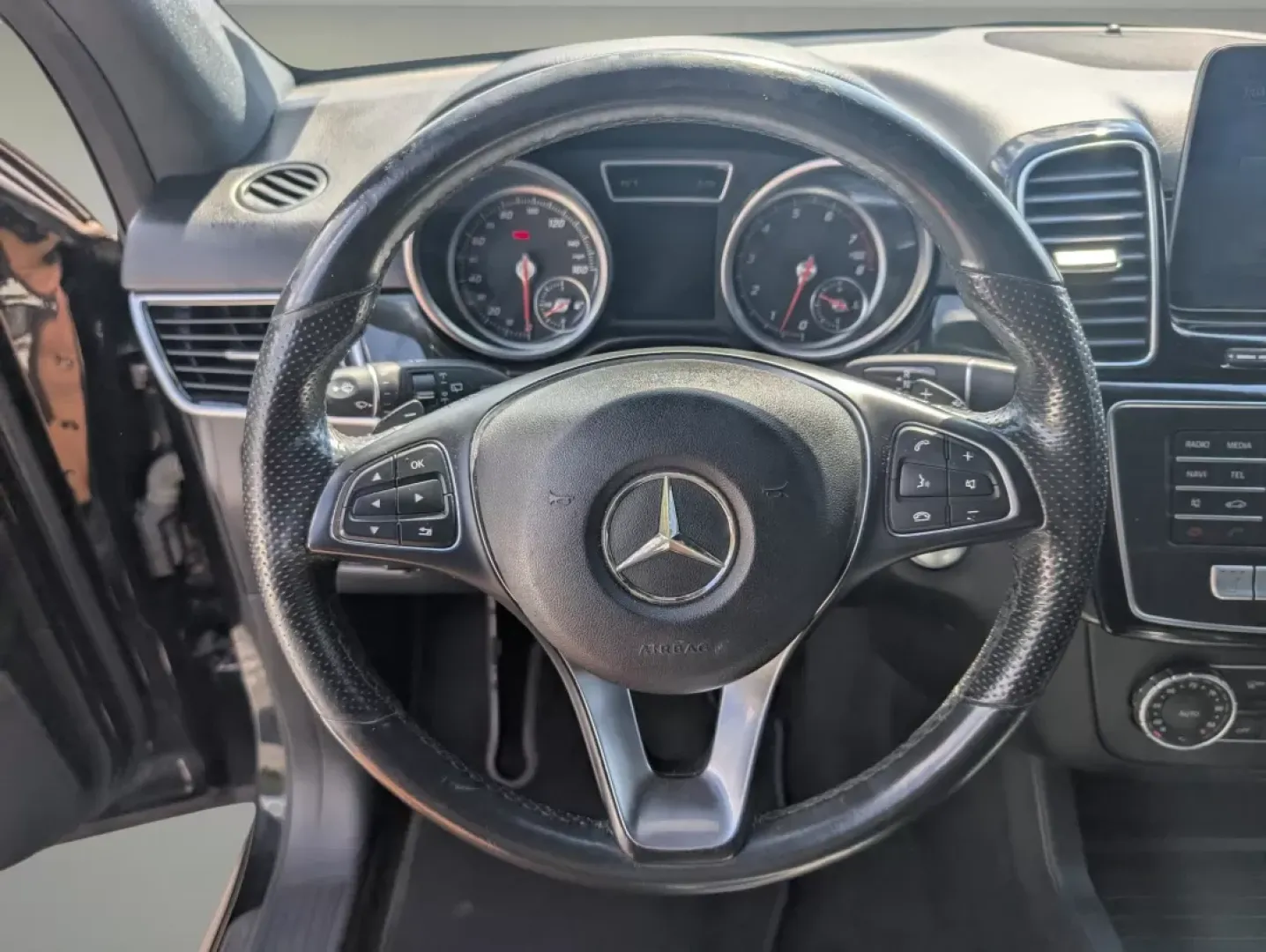 2017 Mercedes-Benz GLE GLE 350 (4JGDA5JB6HA) with an Other engine, located at 5115 14th Ave., Columbus, GA, 31904, (706) 323-0345, 32.511494, -84.971046 - **Elevate Your Lifestyle with the 2017 Mercedes-Benz GLE 350 at Gils Auto - Phenix City!**<br /> <br /> Are you ready to take your driving experience to the next level? The 2017 Mercedes-Benz GLE 350 is the perfect companion for family road trips, daily commutes, and weekend adventures. With its ble - Photo#16
